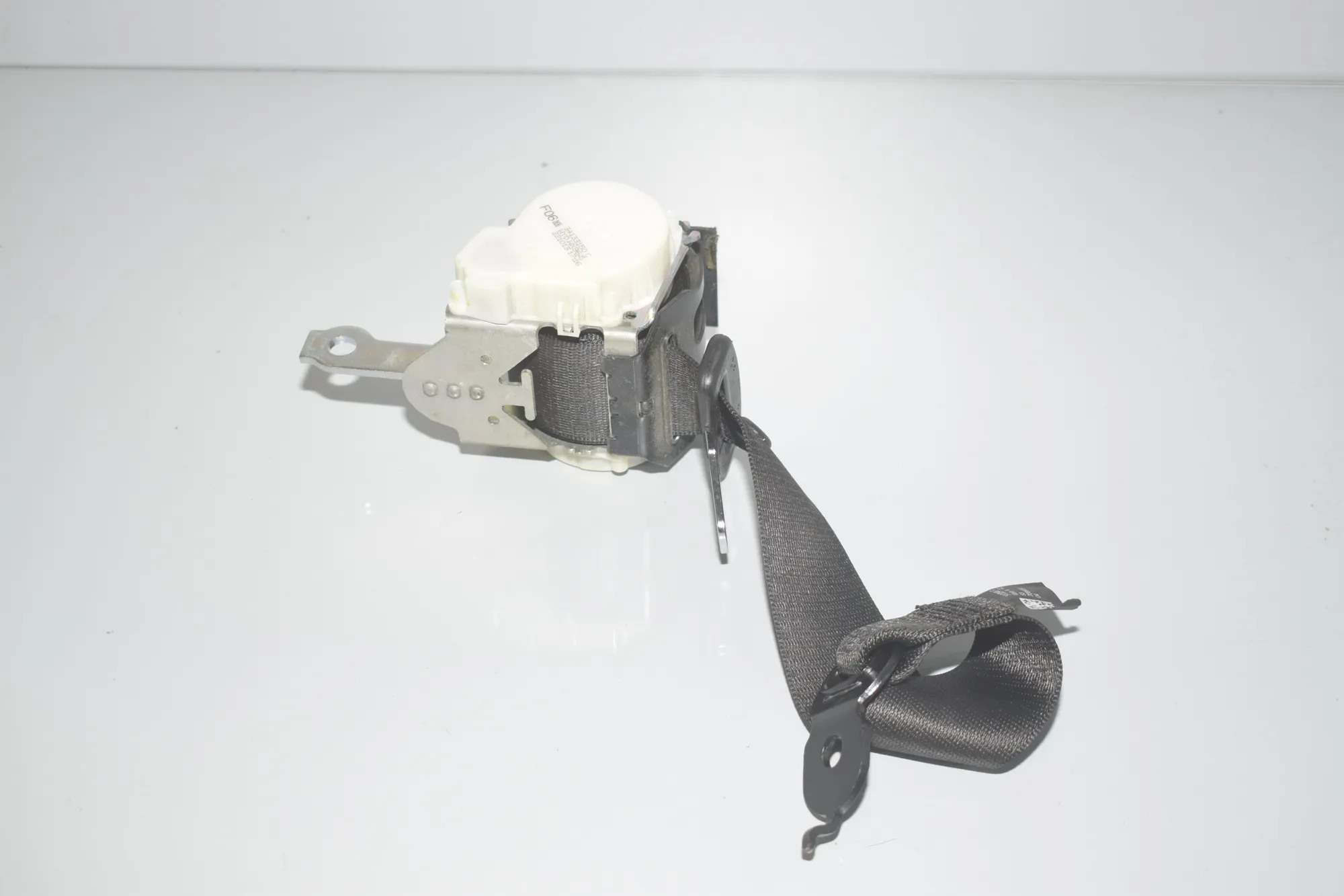 Rear Left Seatbelt – OEM 7289352 · BMW 6 Gran Coupe (F06) 650 i xDrive 2013 – 2