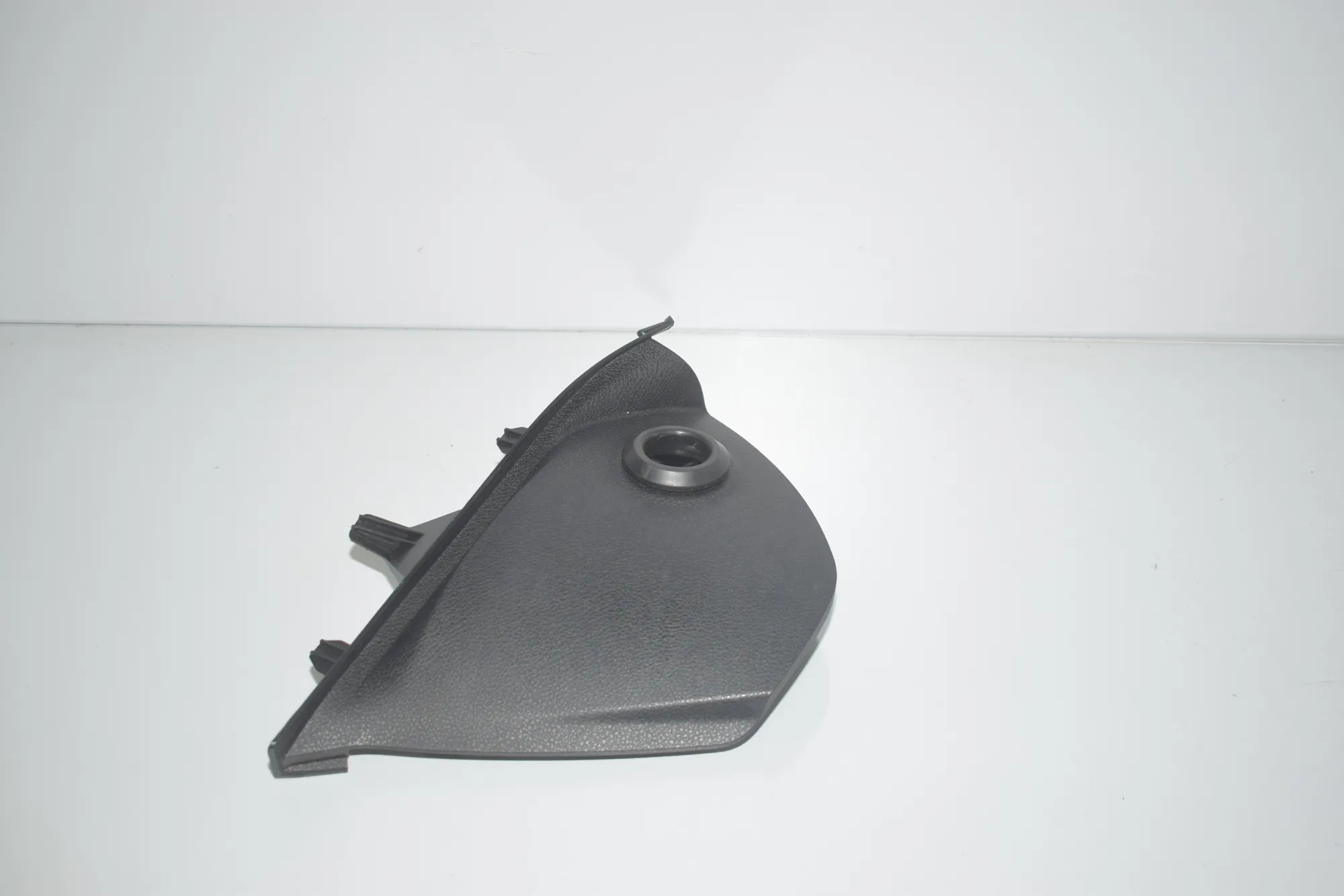 Dashboard Side Trim – OEM 9197885 · BMW 6 Gran Coupe (F06) 650 i xDrive 2013