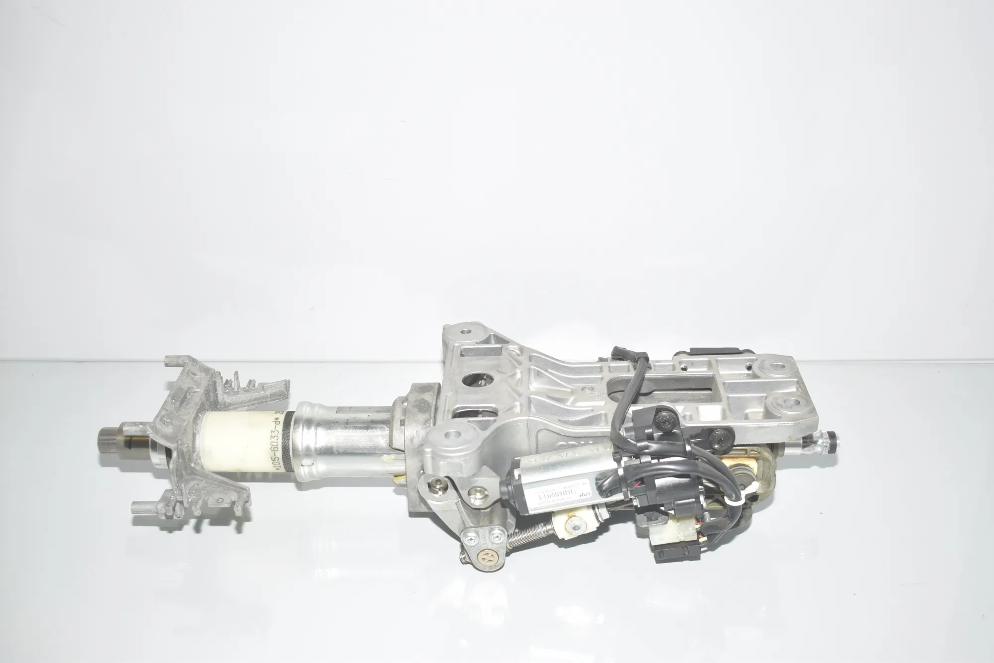 Steering Wheel Adjustment Mechanism – OEM 6788155 · BMW 6 Gran Coupe (F06) 650 i xDrive 2013