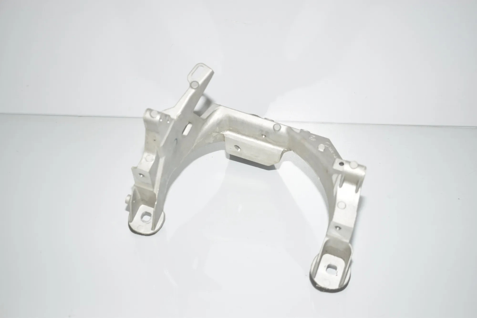 Other Body Parts – OEM 698918 · BMW 6 Gran Coupe (F06) 650 i xDrive 2013 – 3