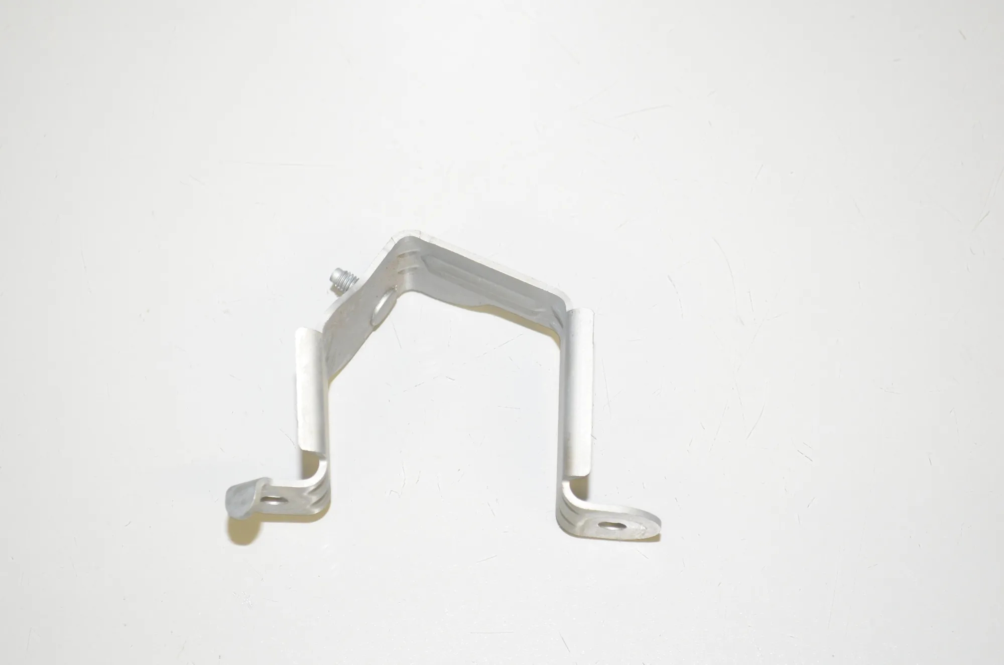 Bracket – OEM 8489493 · BMW 3 Touring (G21) (2019 - -) 330 e Plug-in-Hybrid 2021