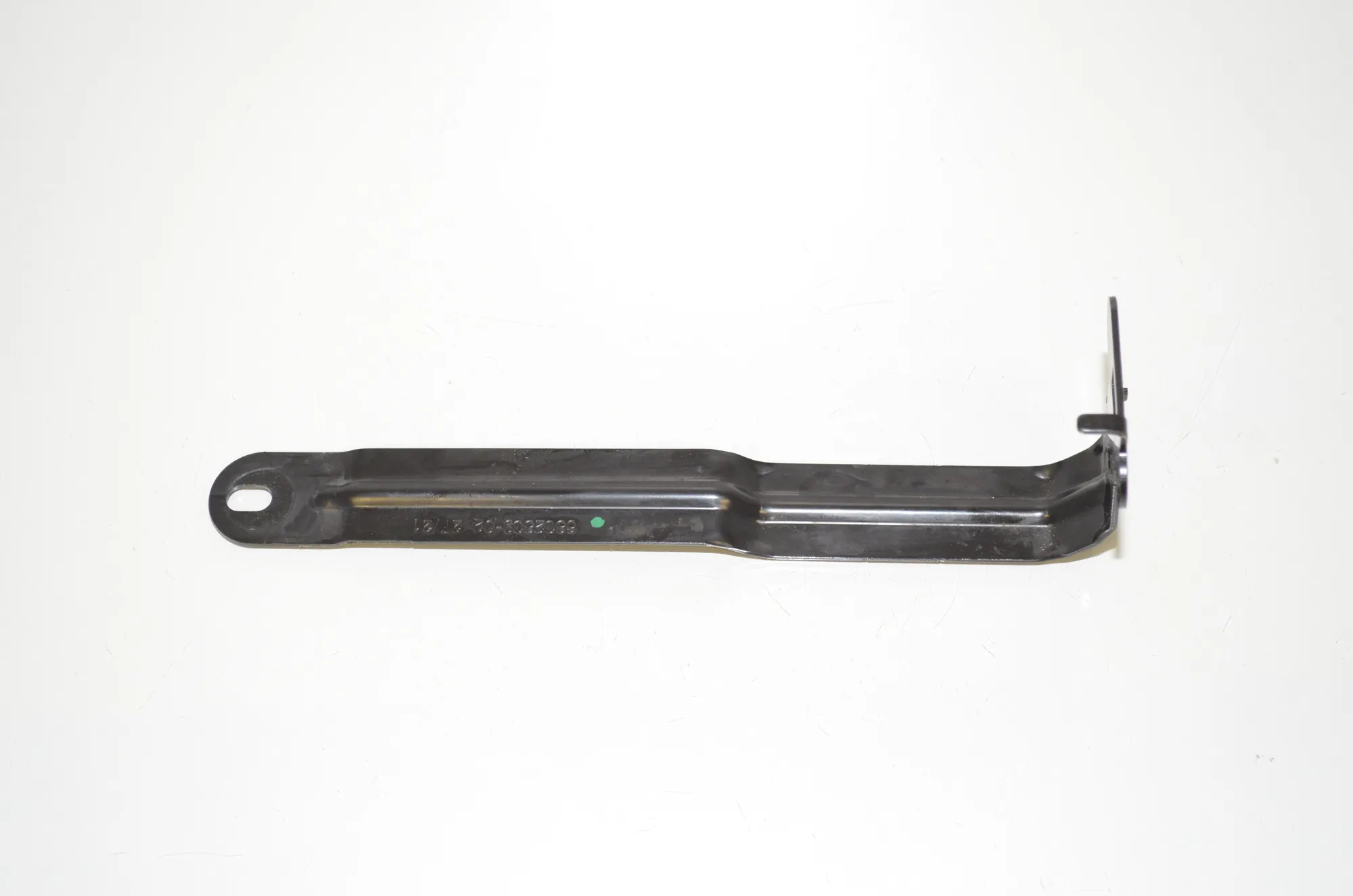 Bracket – OEM 6832839 · BMW 3 Touring (G21) (2019 - -) 330 e Plug-in-Hybrid 2021 – 2