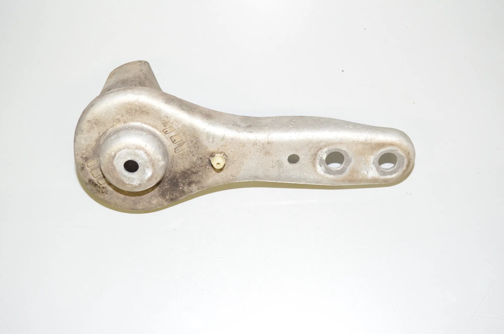 Bracket – OEM 6883288 · BMW 3 Touring (G21) (2019 - -) 330 e Plug-in-Hybrid 2021 – 4