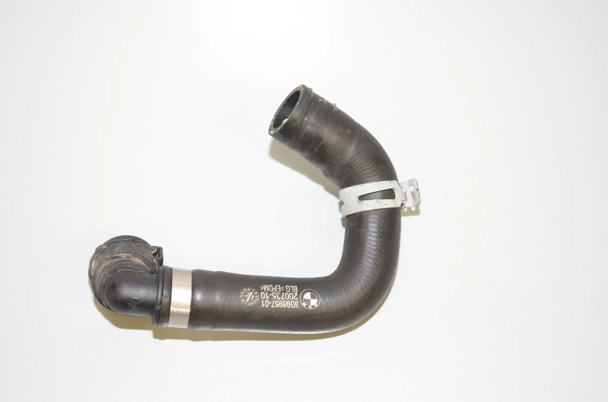 Coolant Hose Pipe – OEM 9398957 · BMW 3 Touring (G21) (2019 - -) 330 e Plug-in-Hybrid 2021 – 2