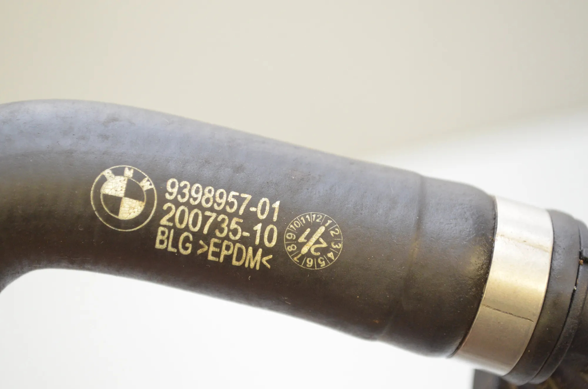 Coolant Hose Pipe – OEM 9398957 · BMW 3 Touring (G21) (2019 - -) 330 e Plug-in-Hybrid 2021 – 4
