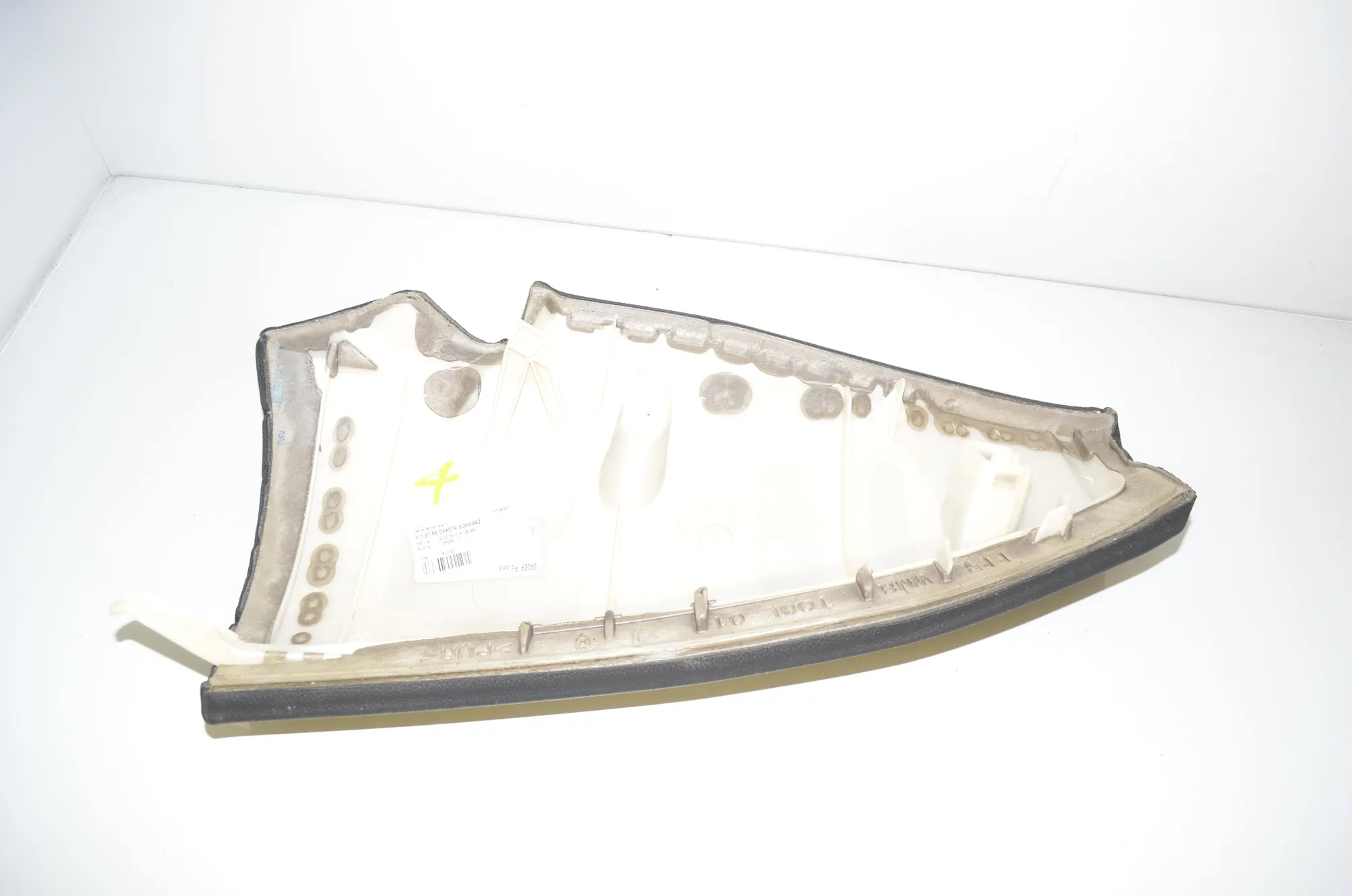Other Interior Parts – OEM 7269934 · BMW 5 Touring (F11) 530 d xDrive 2011 – 3