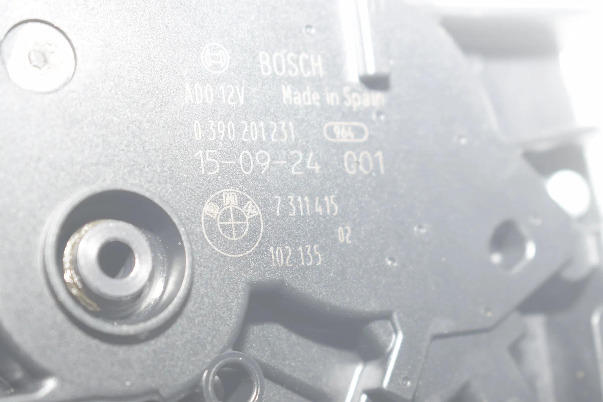 Tailgate Window Wiper Motor – OEM 7311415 · BMW 5 Touring (F11) 530 d 2015 – 4