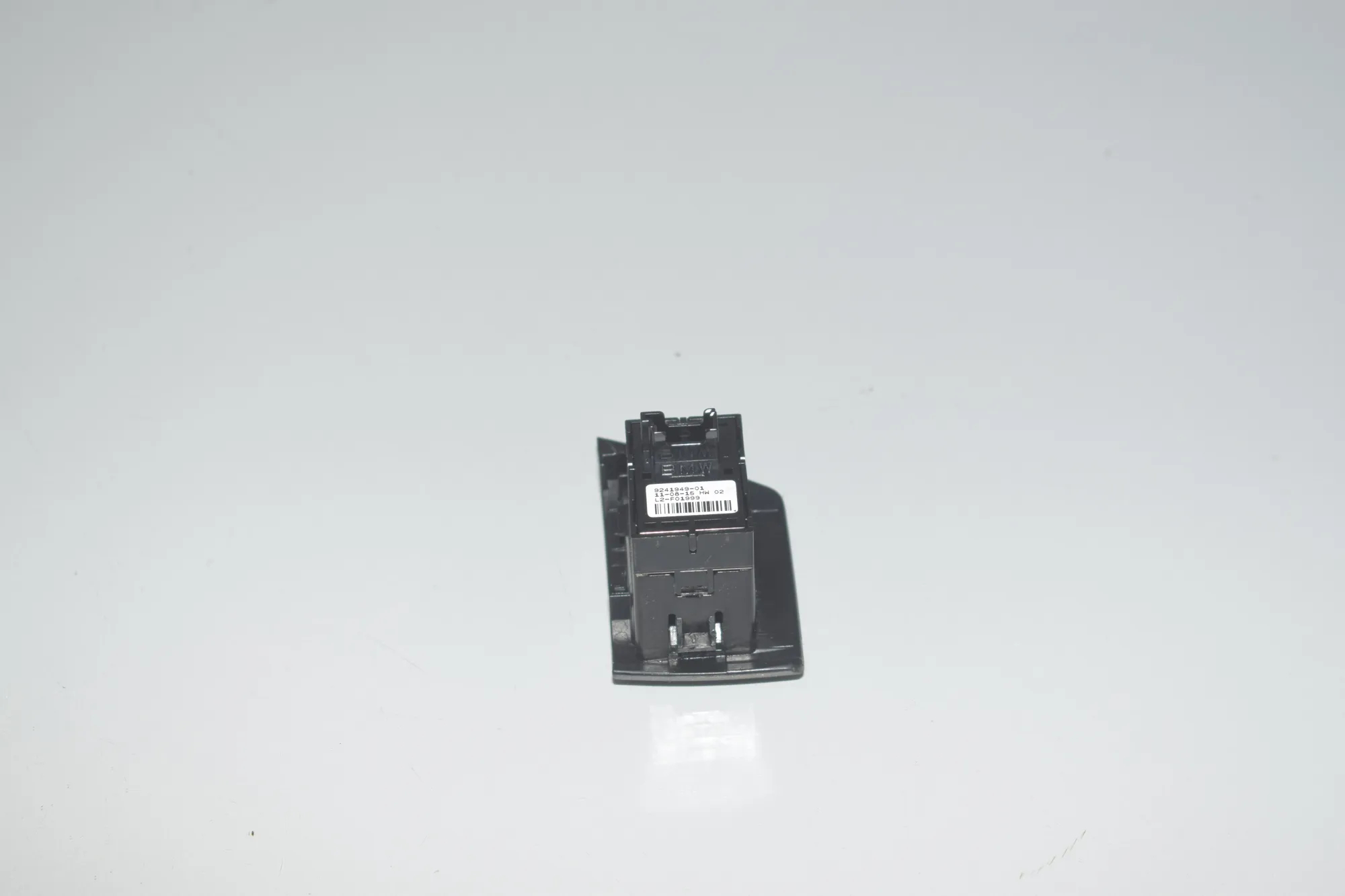 Rear Right Door Window Switch – OEM 9241949 · BMW 5 Touring (F11) 530 d 2015 – 4
