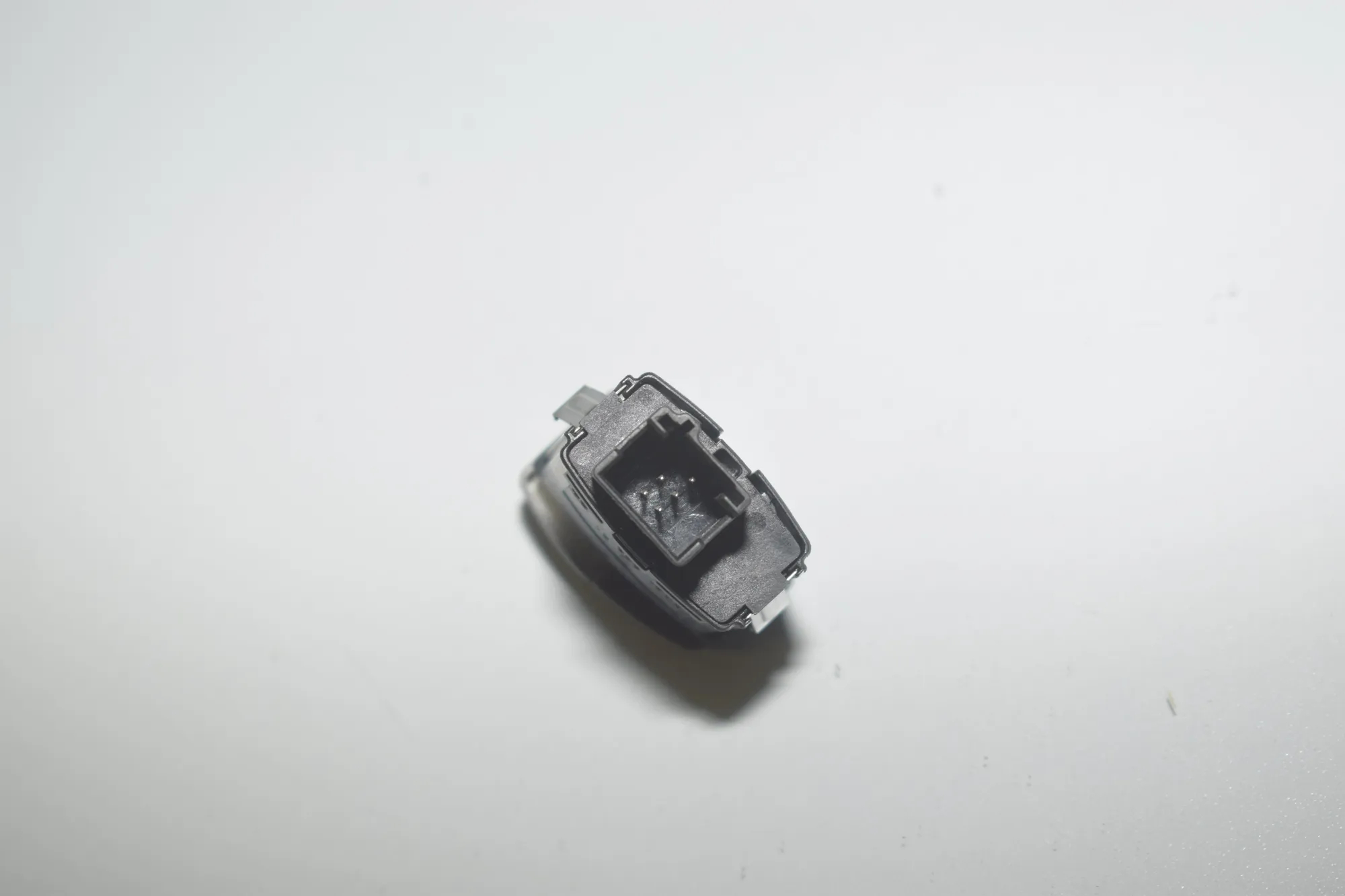 Hazard Button – OEM 9161896 · BMW 5 Touring (F11) 530 d 2015 – 5