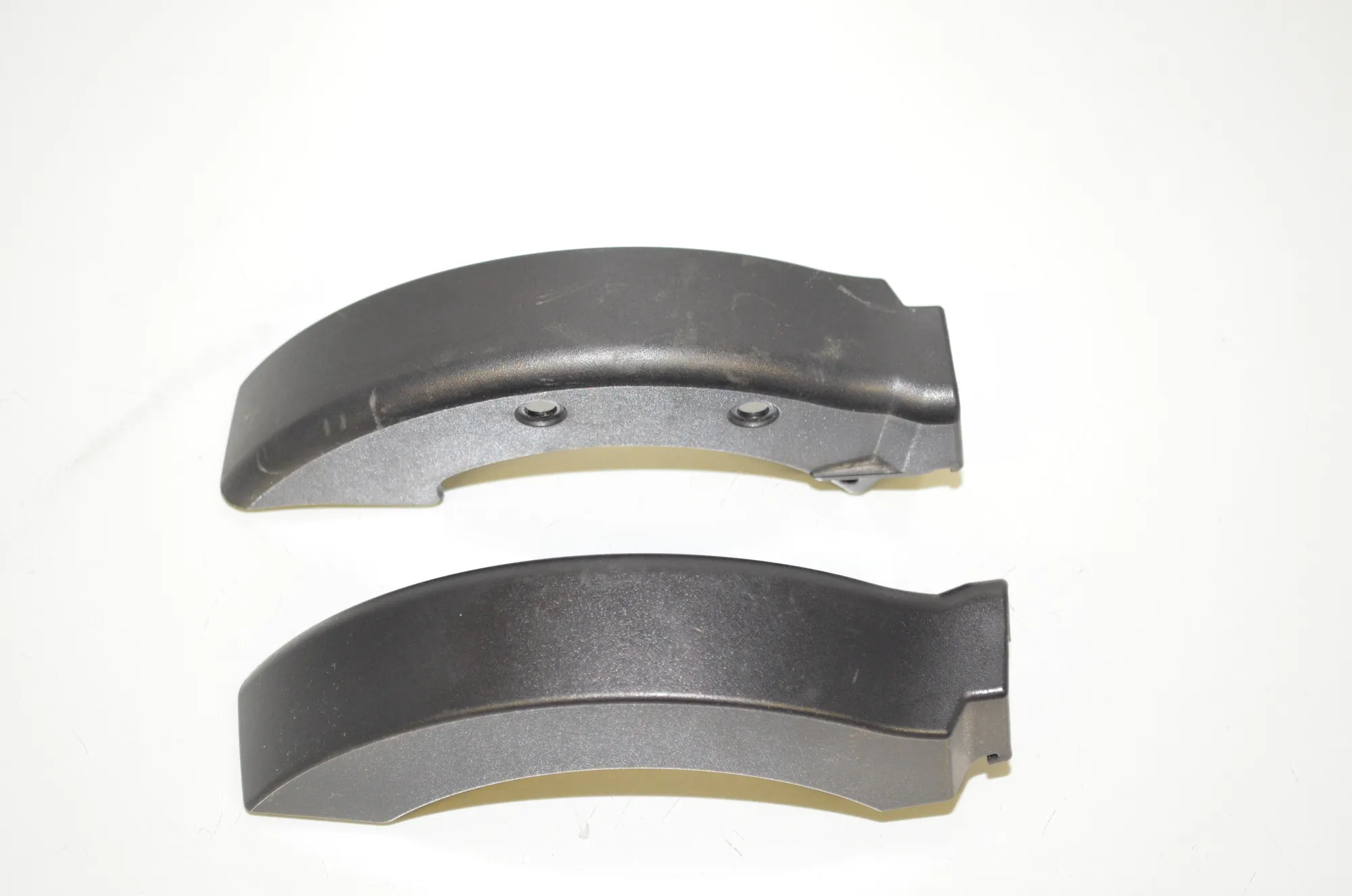 Hinge Trim – OEM 7222167 · BMW 5 Touring (F11) 530 d 2015 – 2