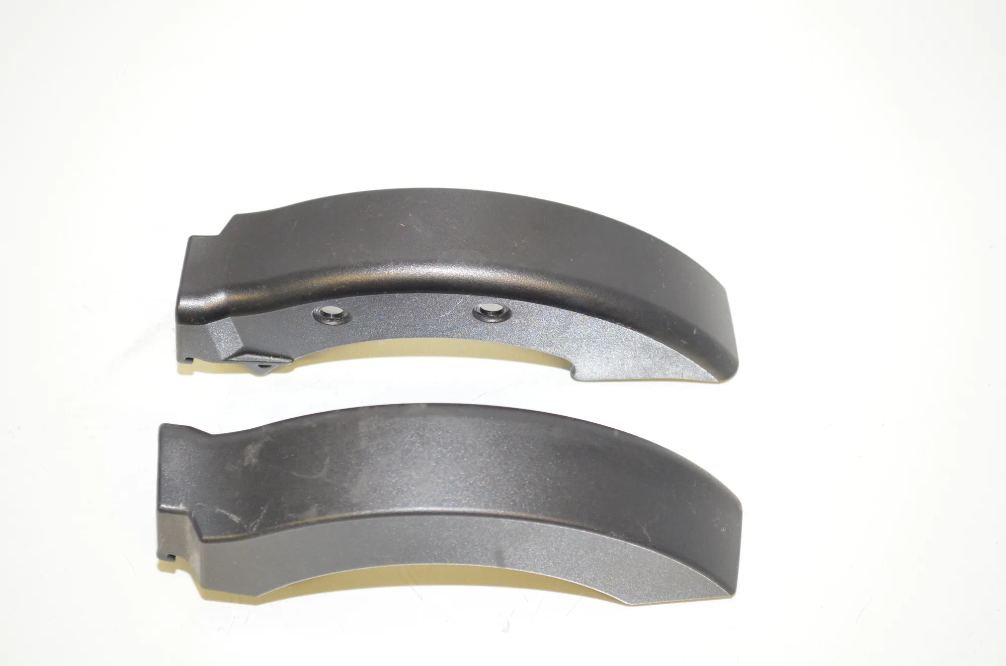 Hinge Trim – OEM 7222167 · BMW 5 Touring (F11) 530 d 2015