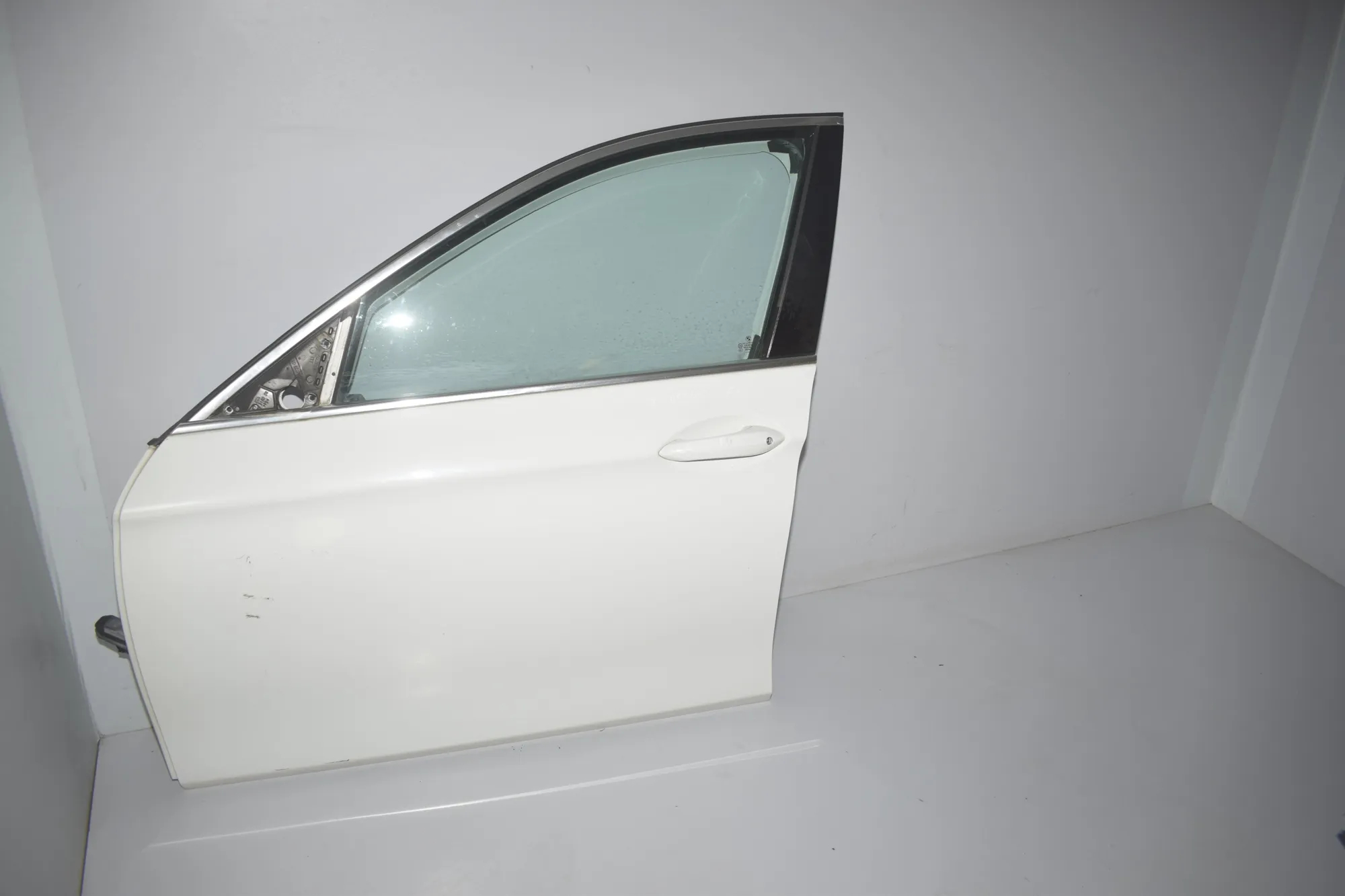 Front Left Door · BMW 5 Touring (F11) 530 d xDrive 2011