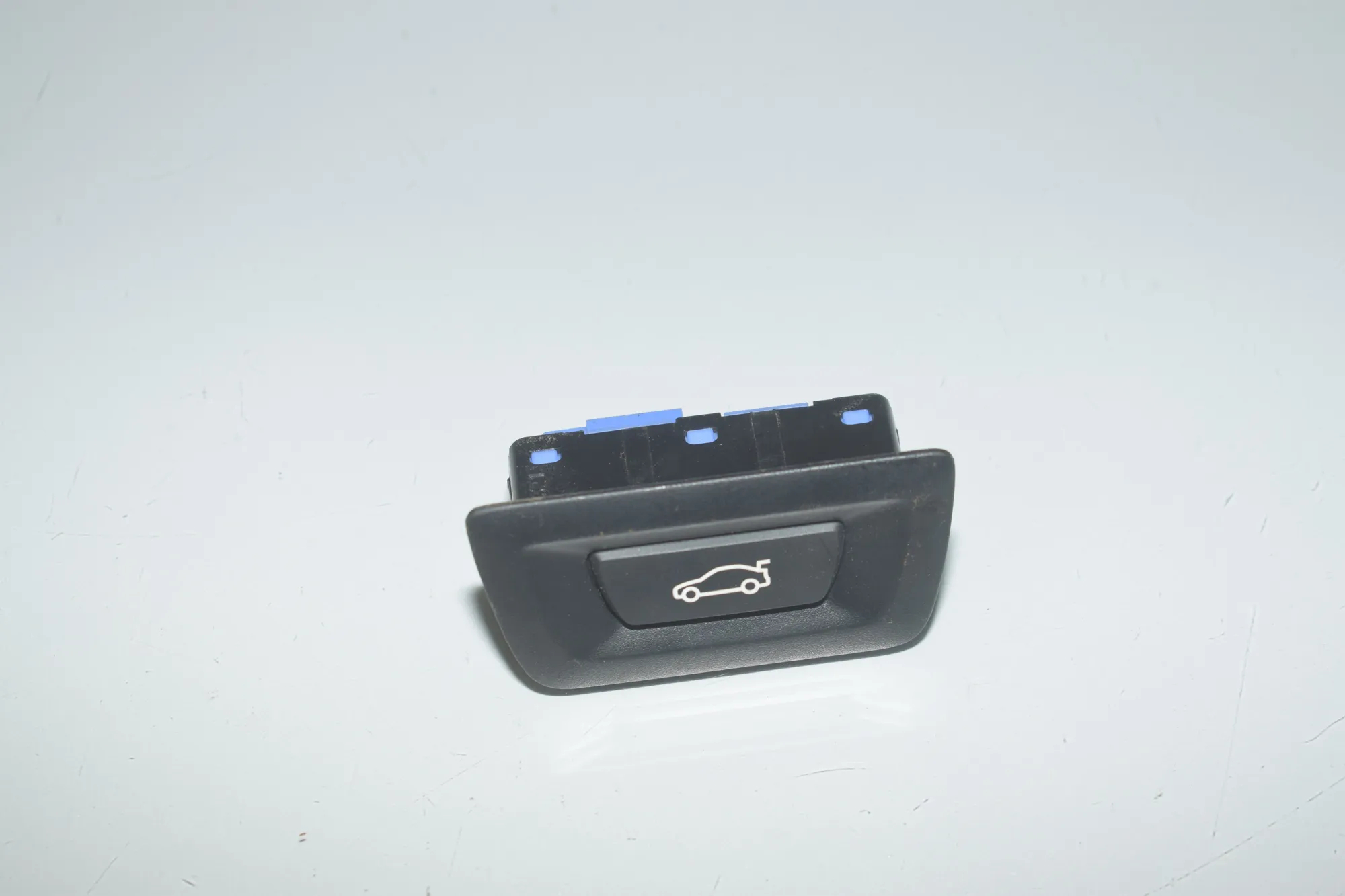 Electric Tailgate Opening Kit – OEM 5A19DB3 · BMW 3 Touring (G21) (2019 - -) 330 e Plug-in-Hybrid 2021 – 7