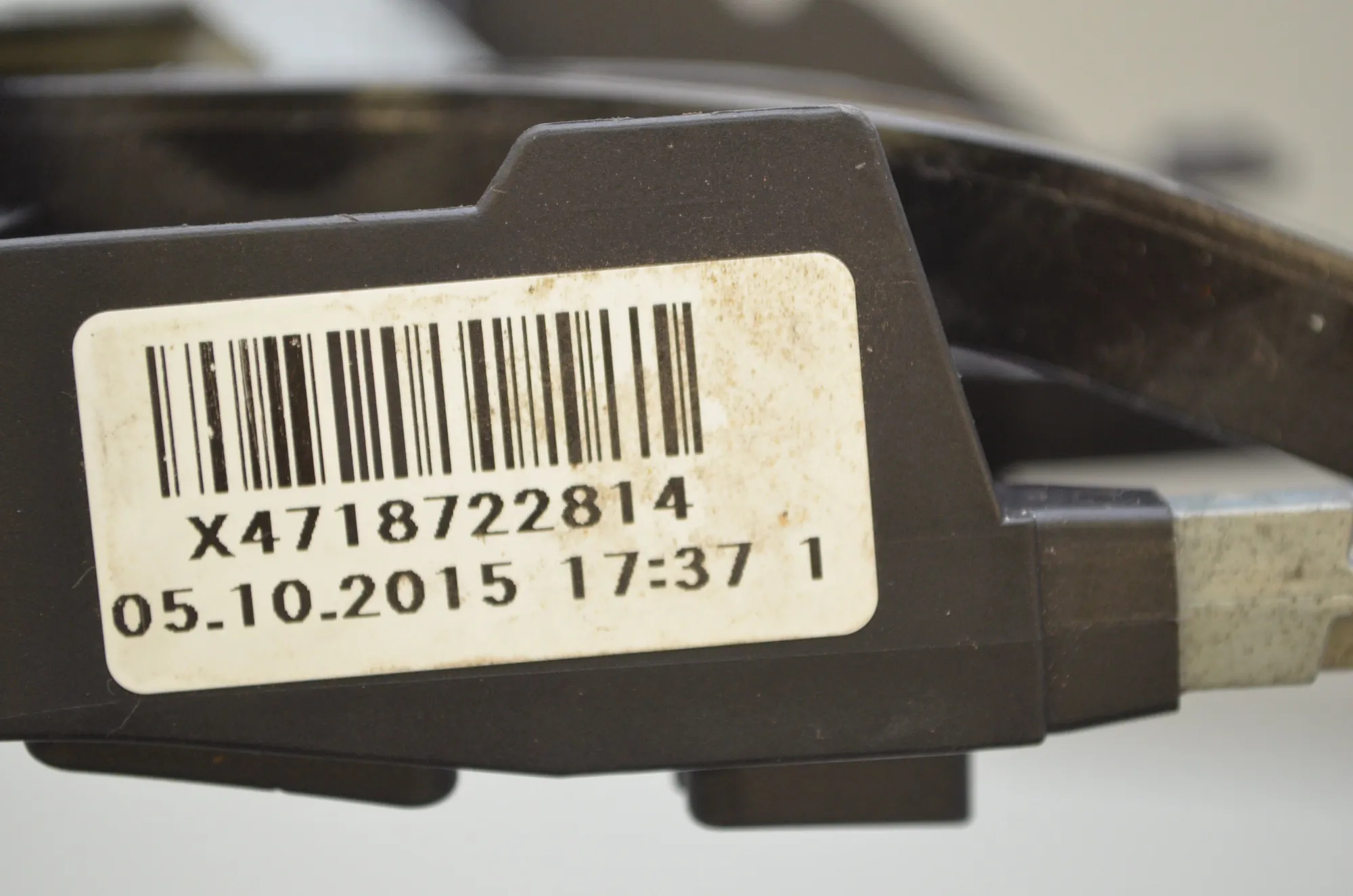Front Right Door Interior Handle Frame – OEM 7187228 · BMW 5 Touring (F11) 530 d 2015 – 4