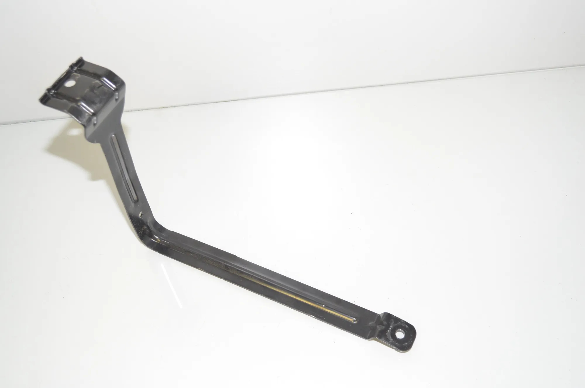 Battery Holder – OEM 7609962 · BMW 6 Gran Coupe (F06) 650 i xDrive 2013 – 2