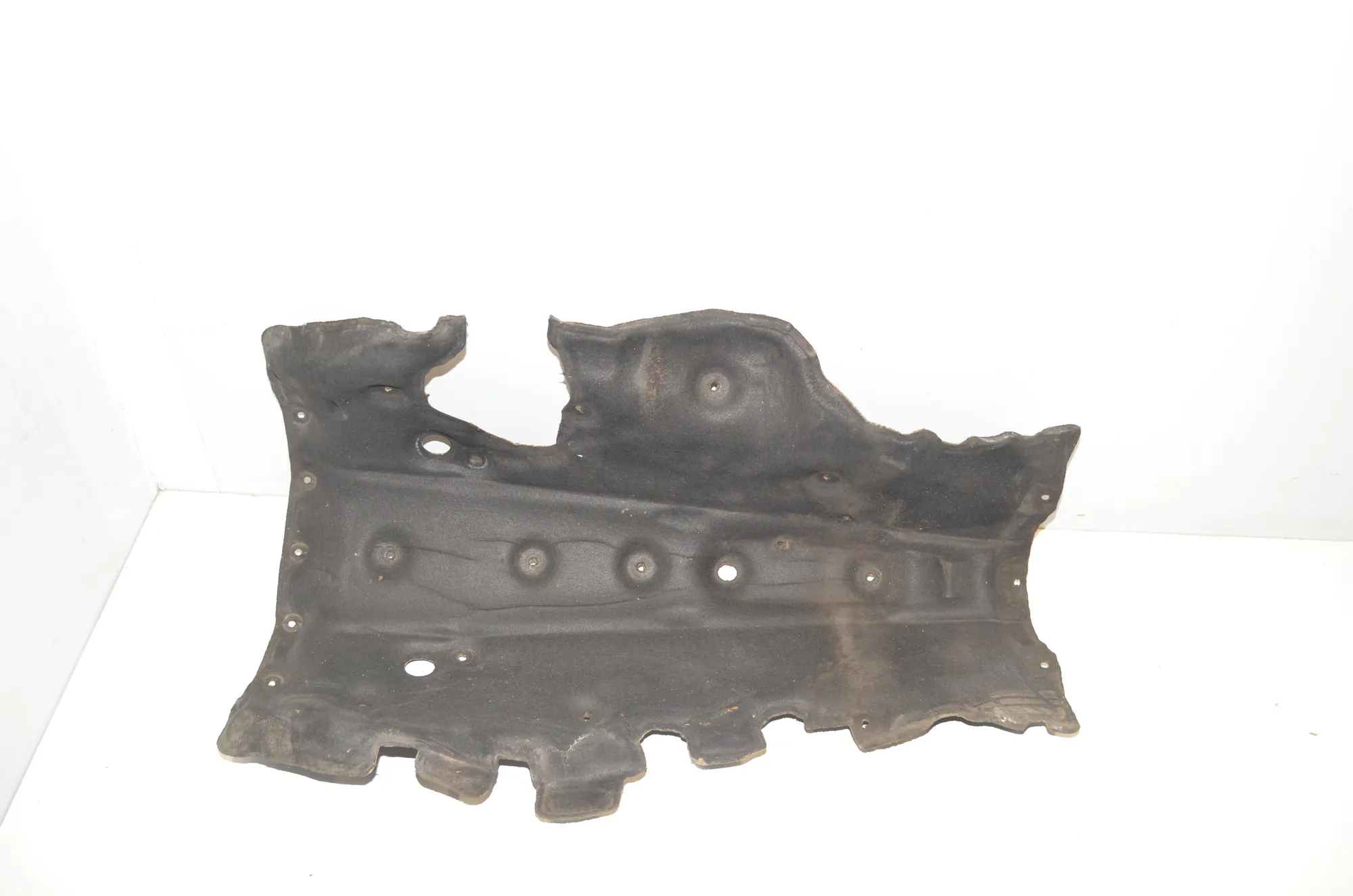 Gearbox Cover – OEM 6989305 · BMW 6 Gran Coupe (F06) 650 i xDrive 2013