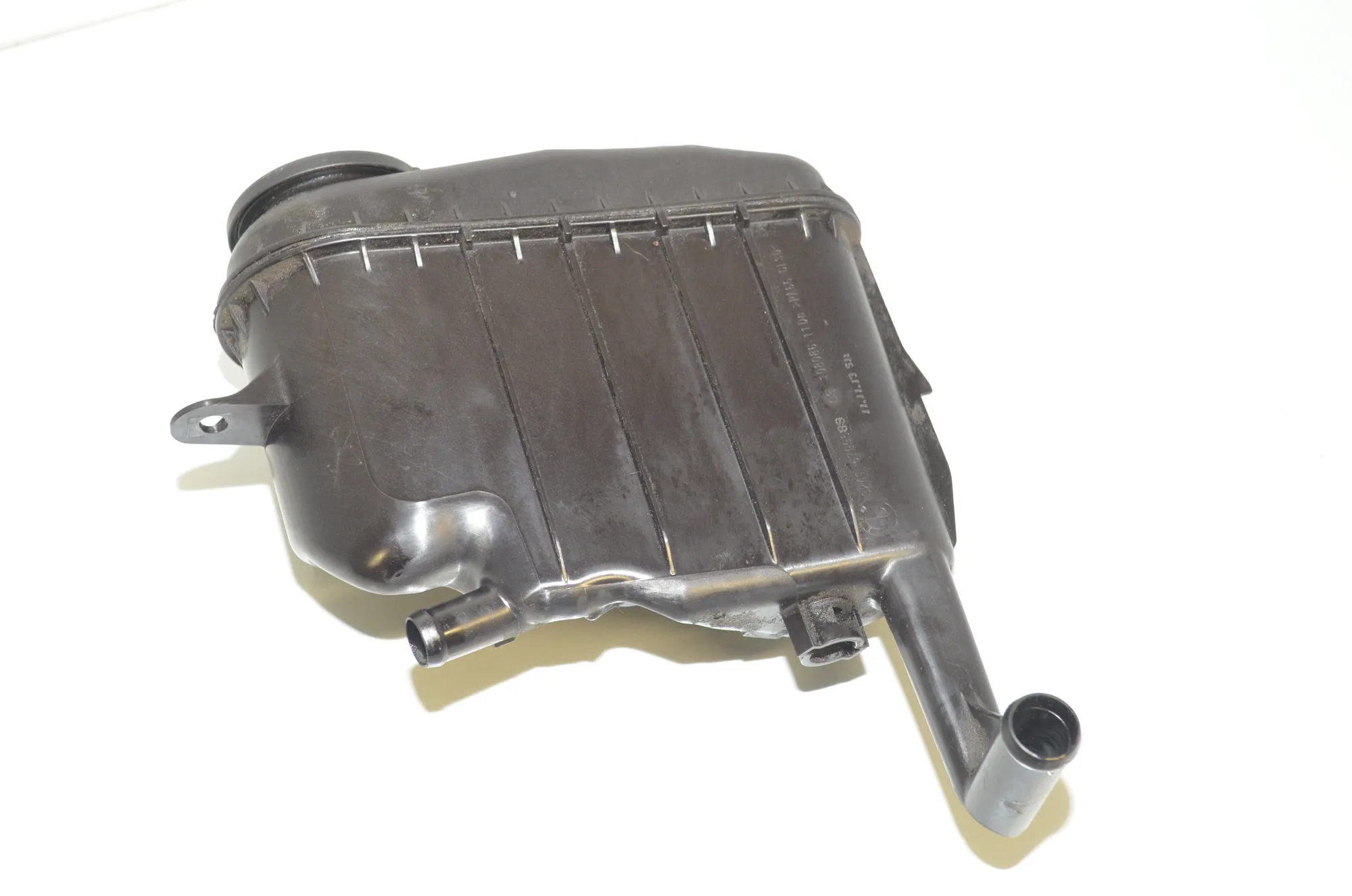 Power Steering Fluid Tank – OEM 6799589 · BMW 6 Gran Coupe (F06) 650 i xDrive 2013 – 2
