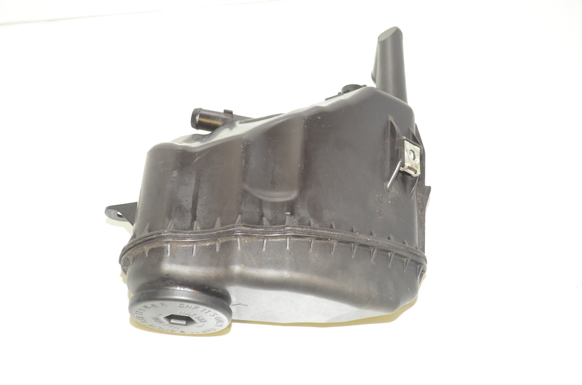 Power Steering Fluid Tank – OEM 6799589 · BMW 6 Gran Coupe (F06) 650 i xDrive 2013 – 4