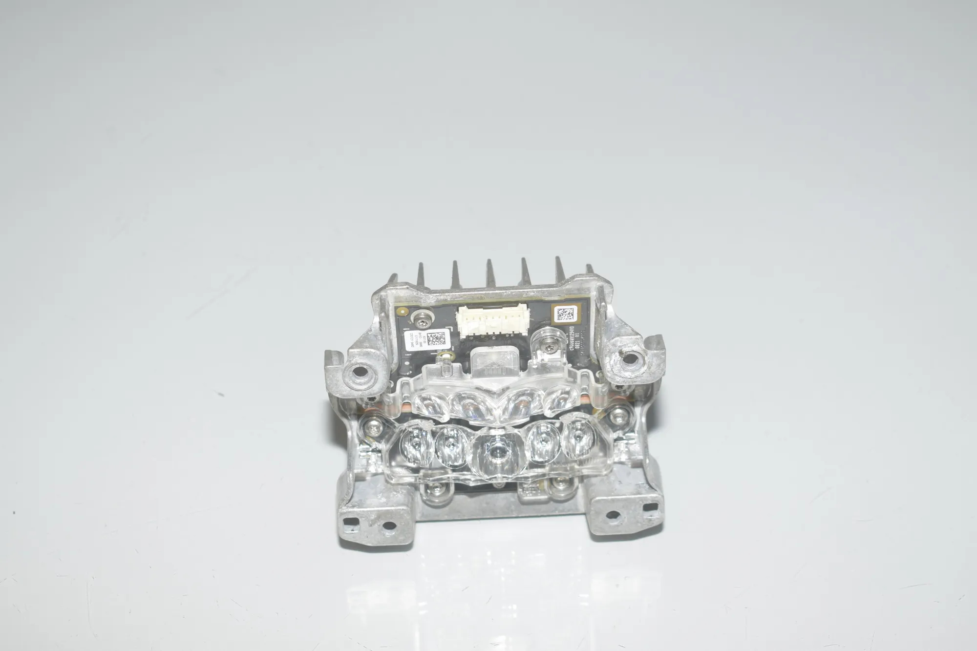 LED Lights Control Unit – OEM 1420000323 · BMW 3 Touring (G21) (2019 - -) 330 e Plug-in-Hybrid 2021 – 3
