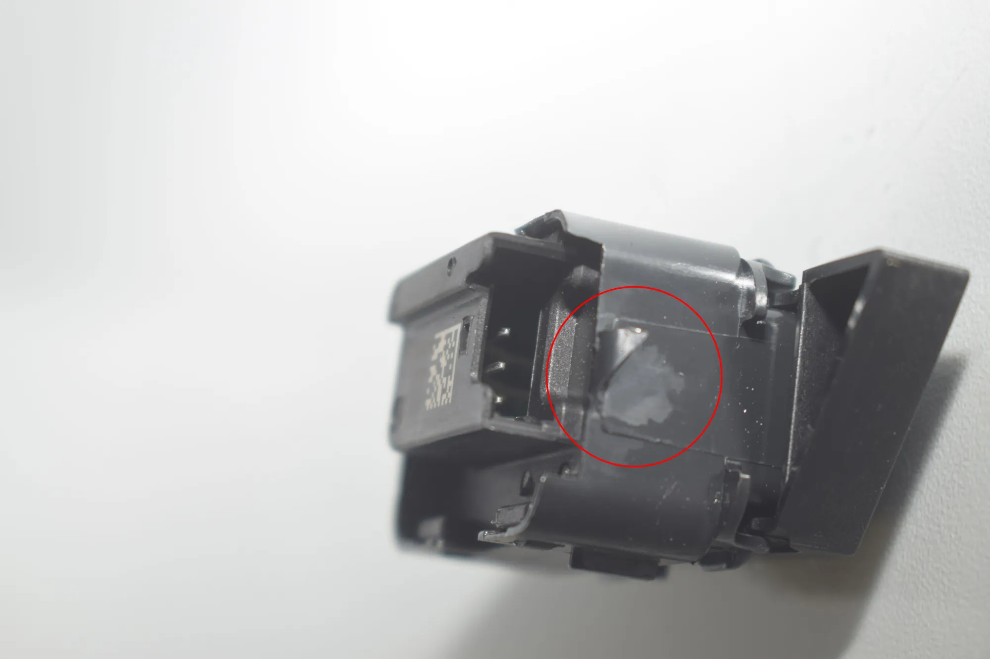 Door unlock/lock buttons – OEM 6820925 · BMW 3 Touring (G21) (2019 - -) 330 e Plug-in-Hybrid 2021 – 5