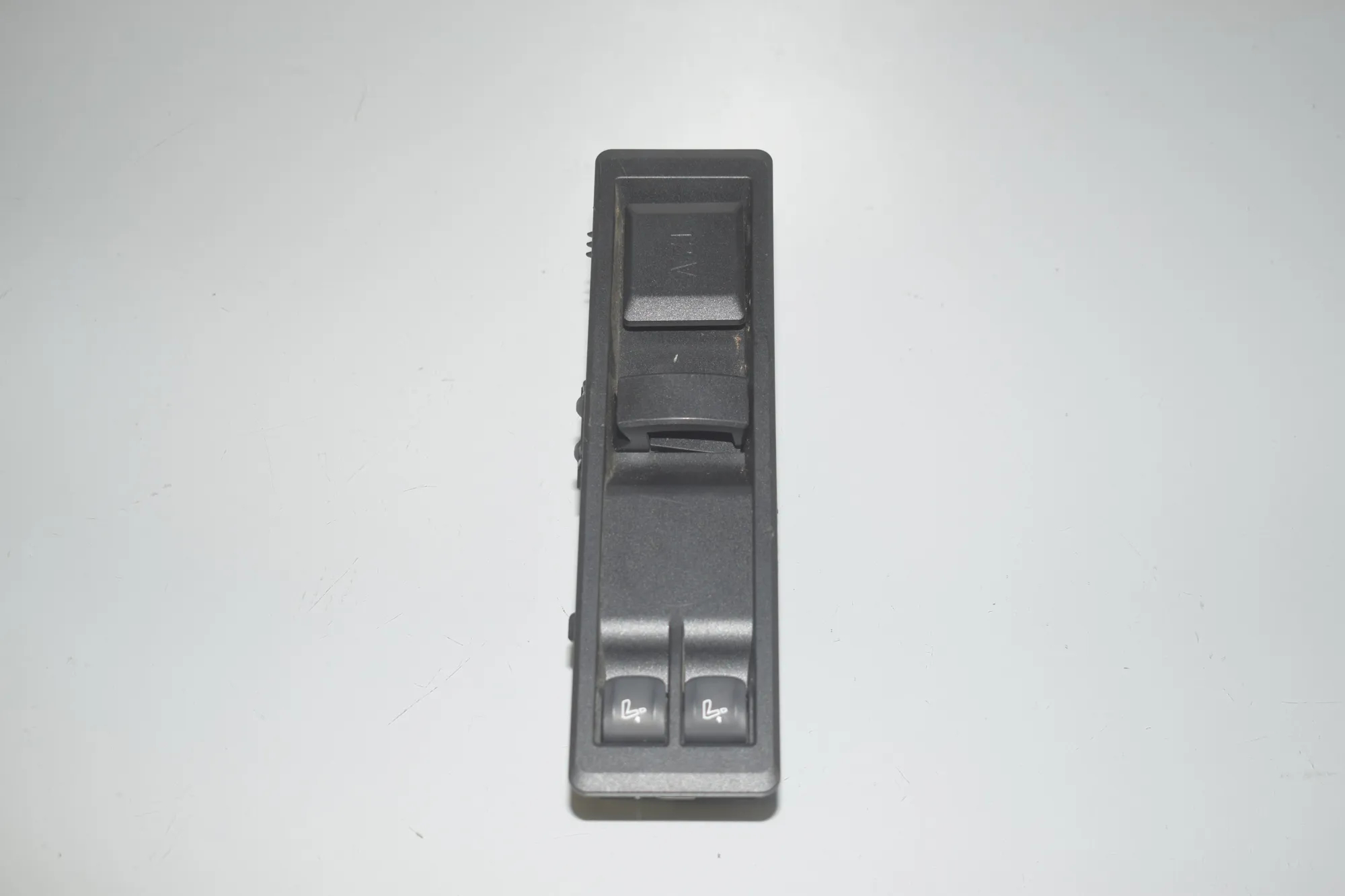 Other Interior Parts – OEM 6999586 · BMW 3 Touring (G21) (2019 - -) 330 e Plug-in-Hybrid 2021