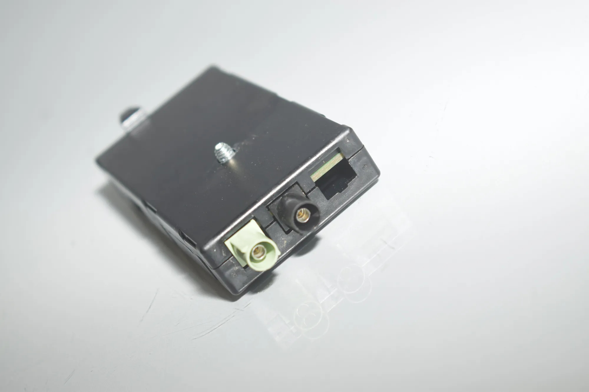 Antenna Amplifier – OEM 6838571 · BMW 3 Touring (G21) (2019 - -) 330 e Plug-in-Hybrid 2021 – 3