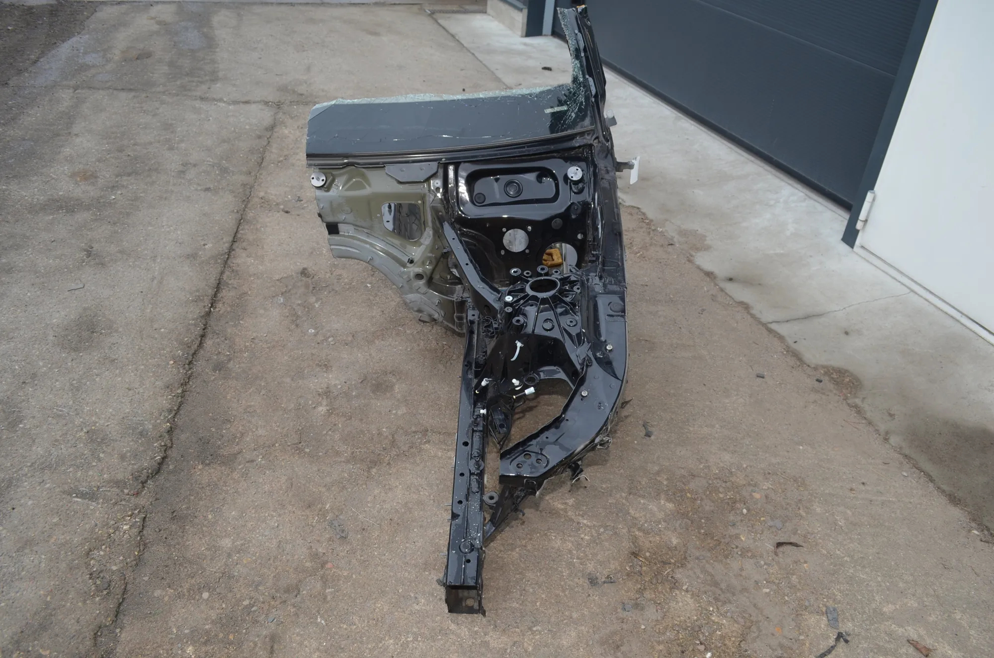 Front Left Quarter Panel · BMW 3 Touring (G21) (2019 - -) 330 e Plug-in-Hybrid 2021 – 3