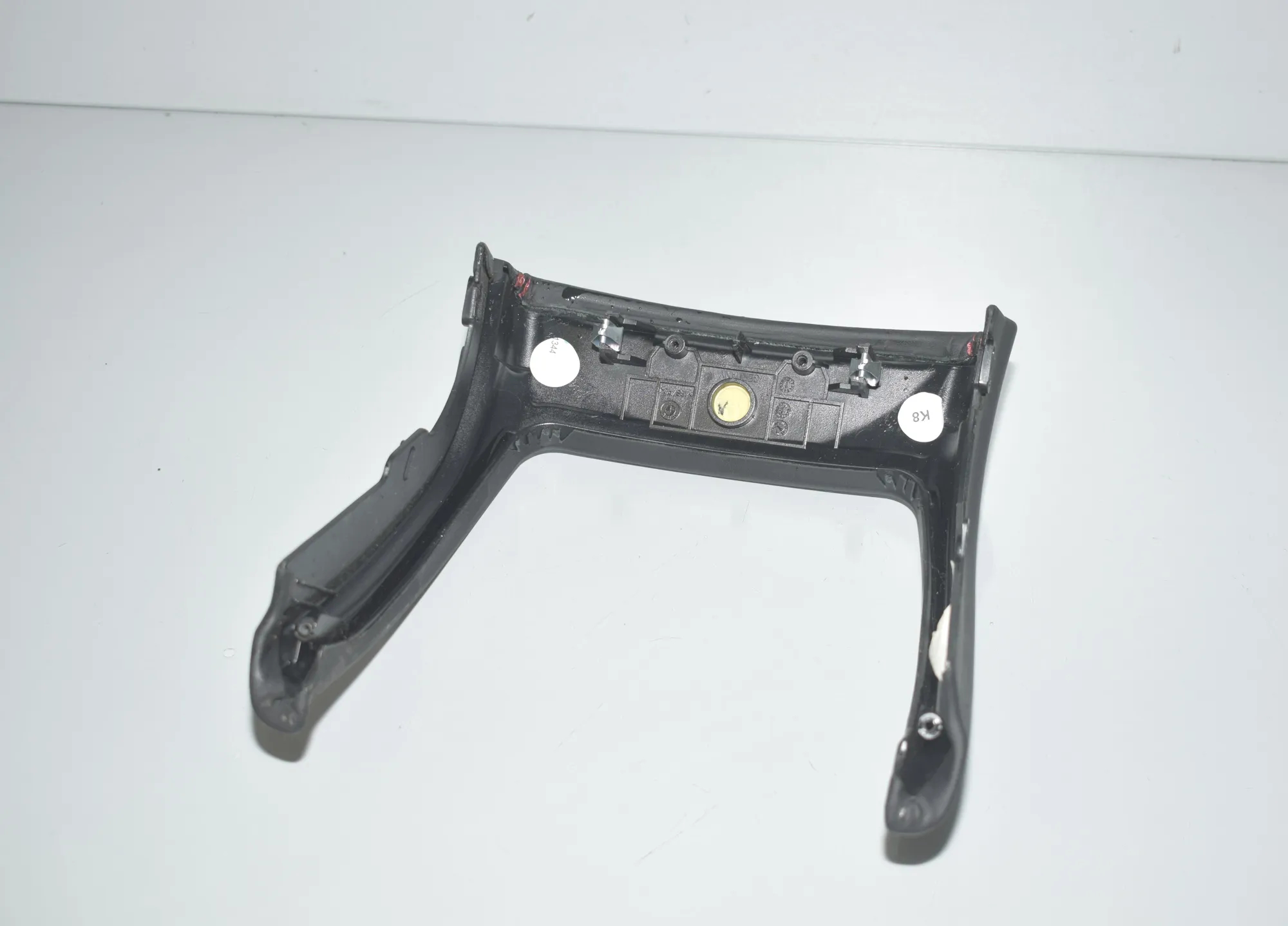 Center Console Trim – OEM 9248475 · BMW 6 Gran Coupe (F06) 650 i xDrive 2013 – 4