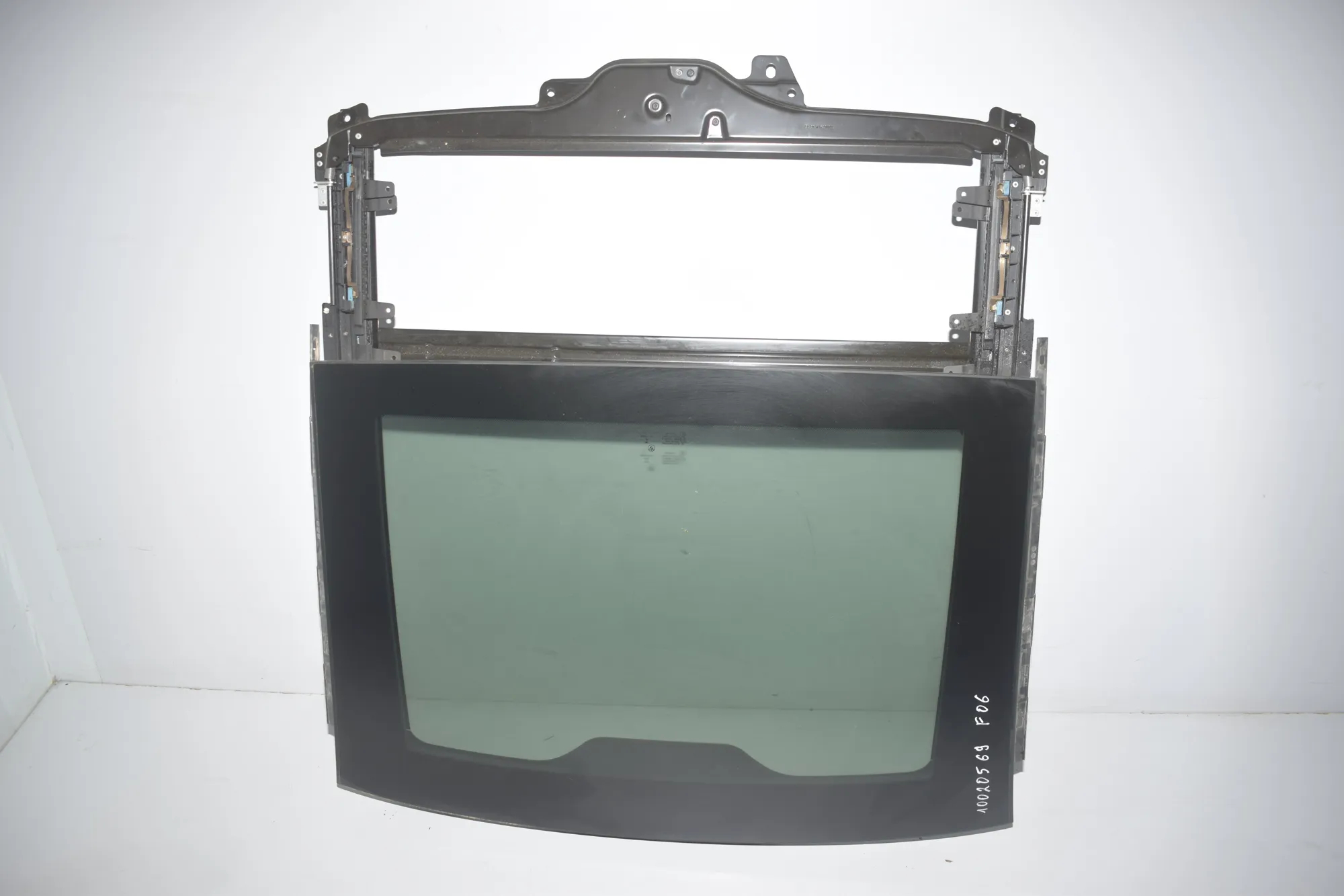 Sunroof · BMW 6 Gran Coupe (F06) 650 i xDrive 2013 – 2