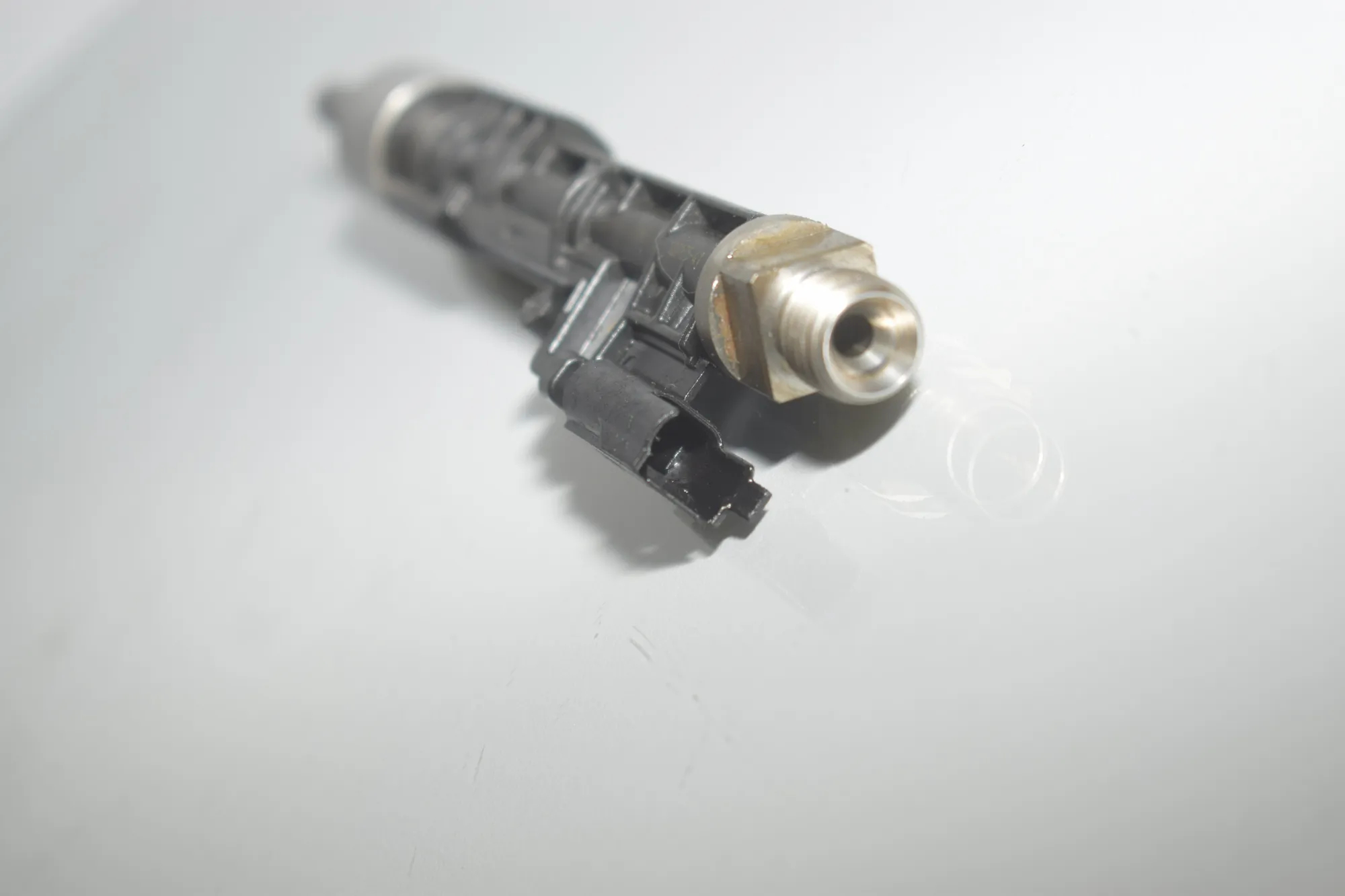 Fuel Injector – OEM 7645956 · BMW 6 Gran Coupe (F06) 650 i xDrive 2013 – 4