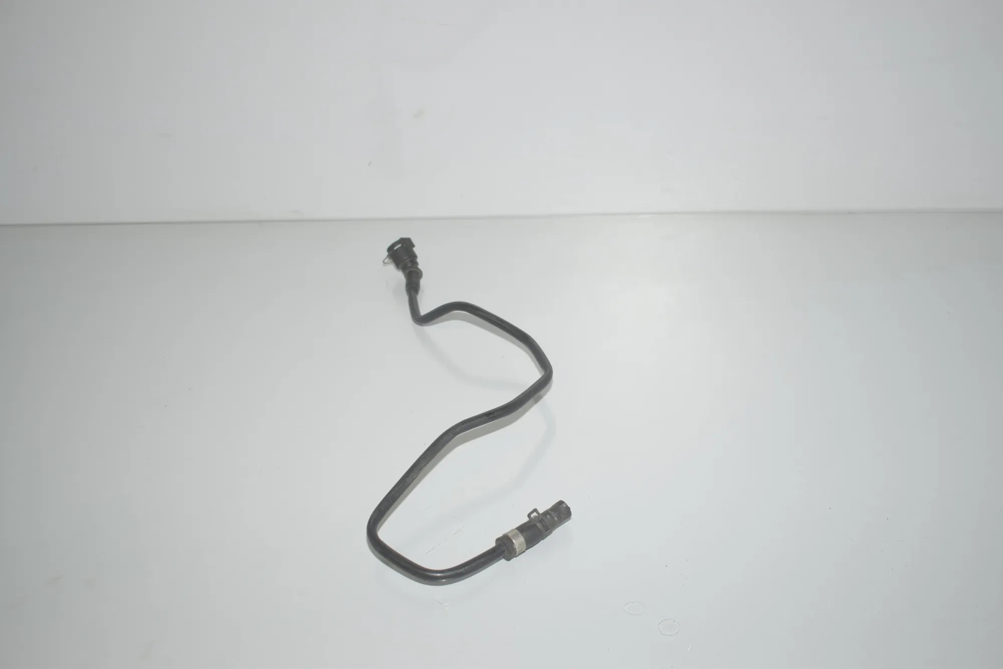 Other tubes – OEM 7619723 · BMW 6 Gran Coupe (F06) 650 i xDrive 2013 – 3