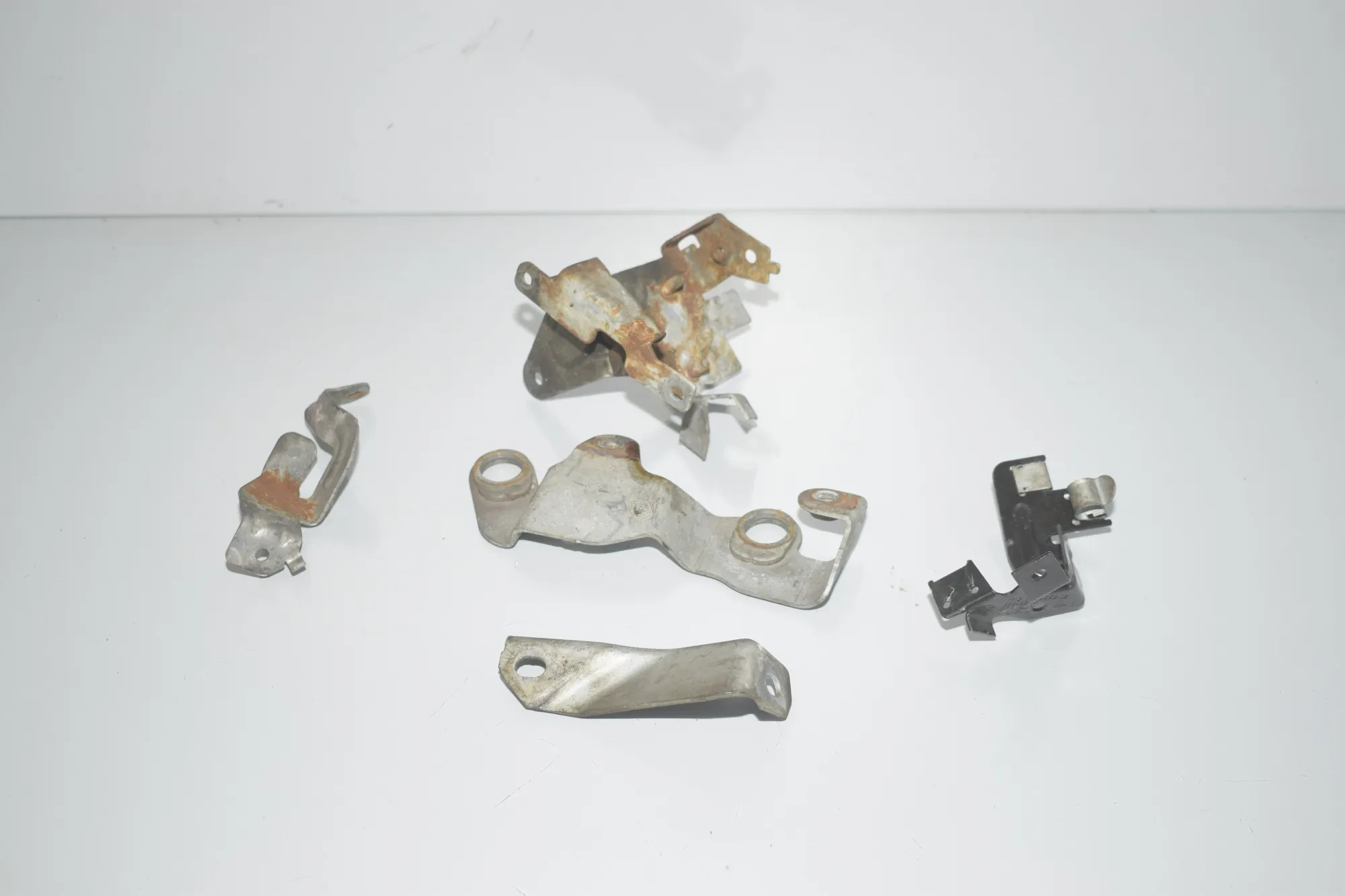Bracket – OEM 147862-10 · BMW 6 Gran Coupe (F06) 650 i xDrive 2013 – 2