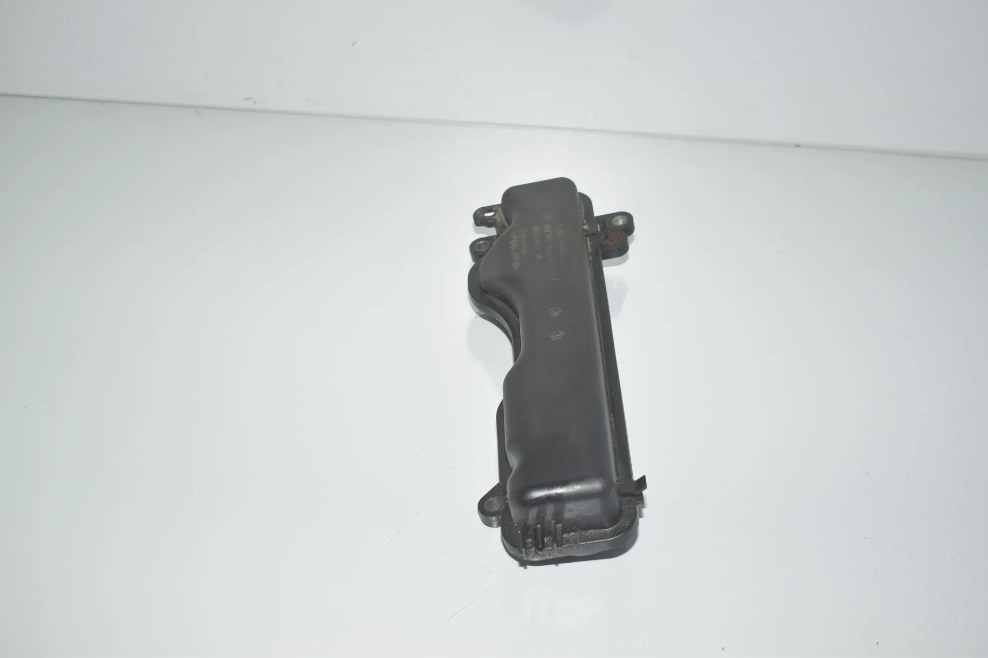 Vacuum Tank – OEM 7605374 · BMW 6 Gran Coupe (F06) 650 i xDrive 2013 – 2