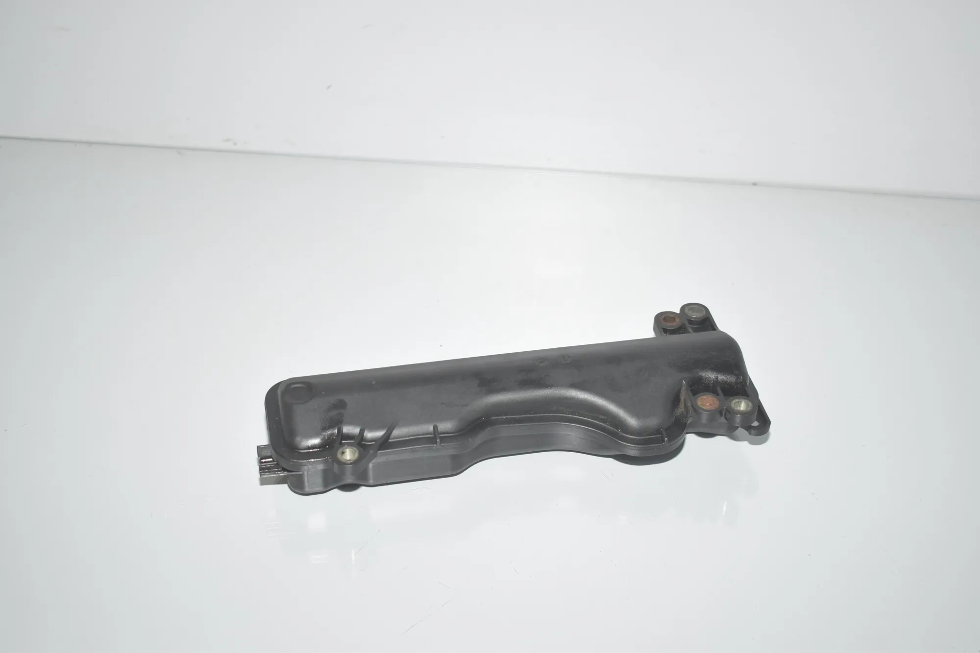 Vacuum Tank – OEM 7605374 · BMW 6 Gran Coupe (F06) 650 i xDrive 2013 – 4