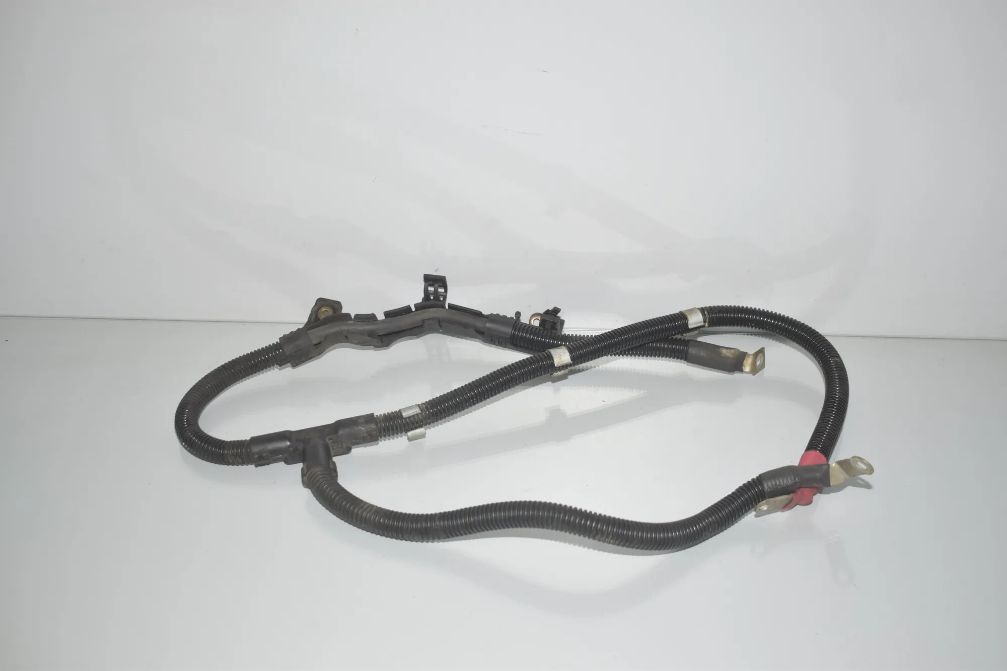 Positive Battery Cable – OEM 7590245 · BMW 6 Gran Coupe (F06) 650 i xDrive 2013 – 3