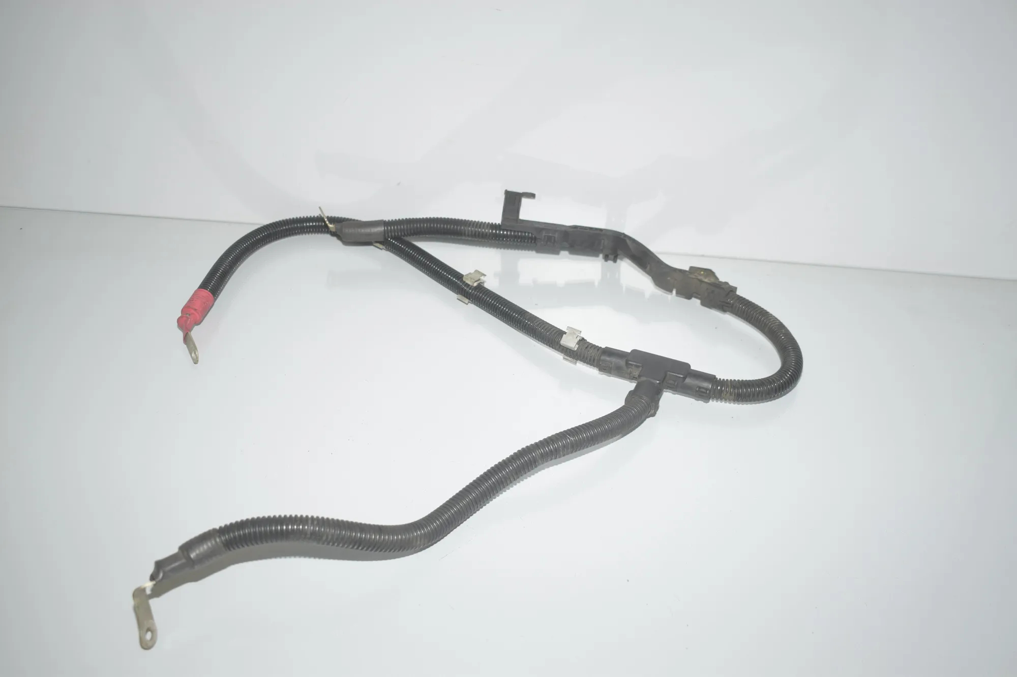 Positive Battery Cable – OEM 7590245 · BMW 6 Gran Coupe (F06) 650 i xDrive 2013 – 2