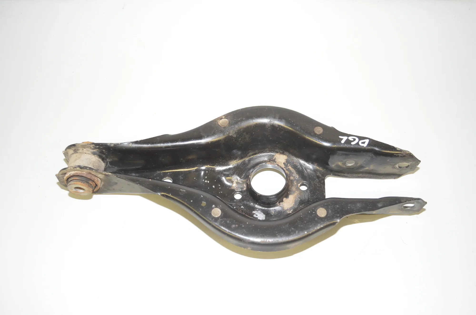 Rear Right Lower Control Arm – OEM 6792545 · BMW 3 Touring (F31) 330 d 2013 – 2