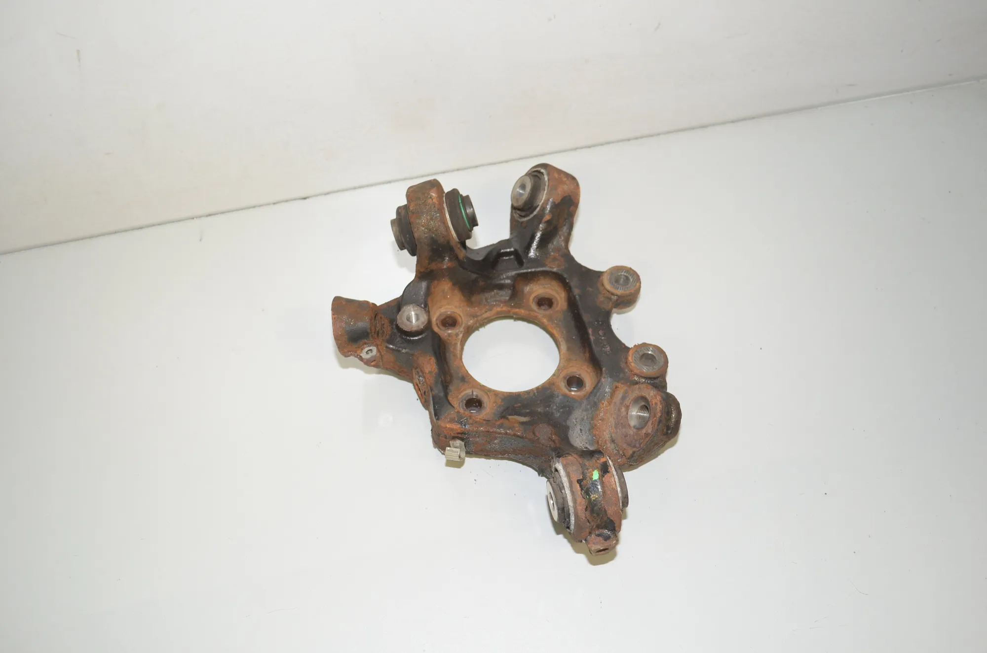 Rear Right Wheel Hub – OEM 6790498 · BMW X3 (F25) xDrive 20 d 2013 – 3