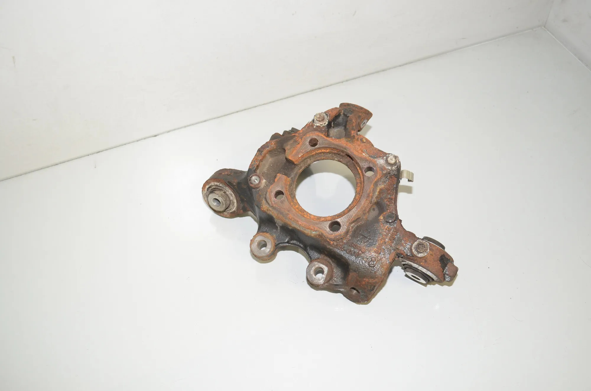Rear Right Wheel Hub – OEM 6790498 · BMW X3 (F25) xDrive 20 d 2013 – 2