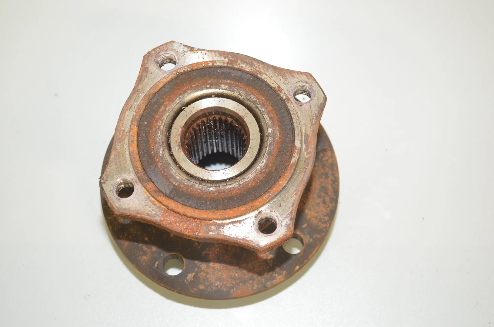 Rear Right Wheel Bearing – OEM 6867815 · BMW X3 (F25) xDrive 20 d 2013 – 3