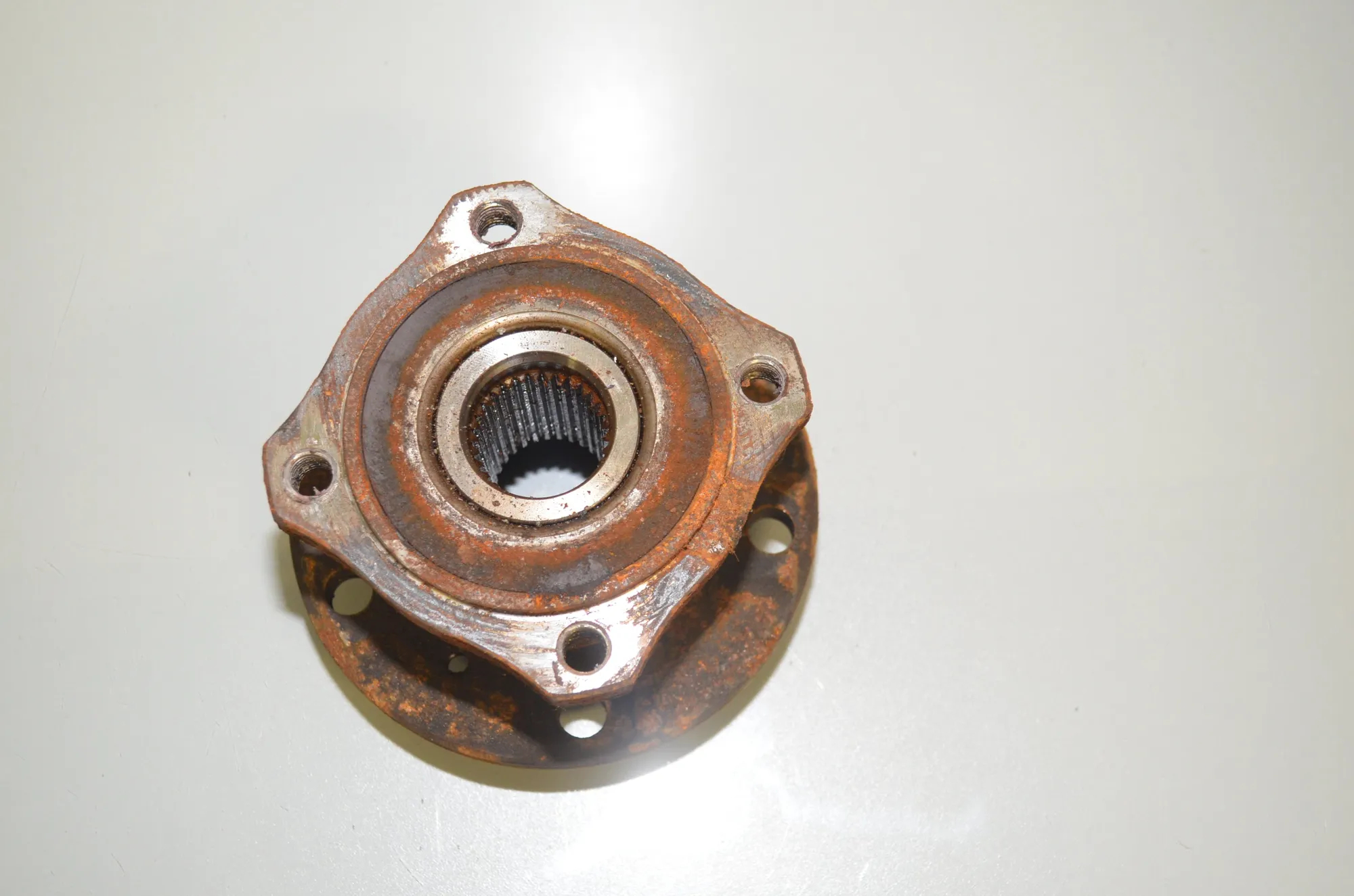 Rear Left Wheel Bearing – OEM 6867815 · BMW X3 (F25) xDrive 20 d 2013 – 3