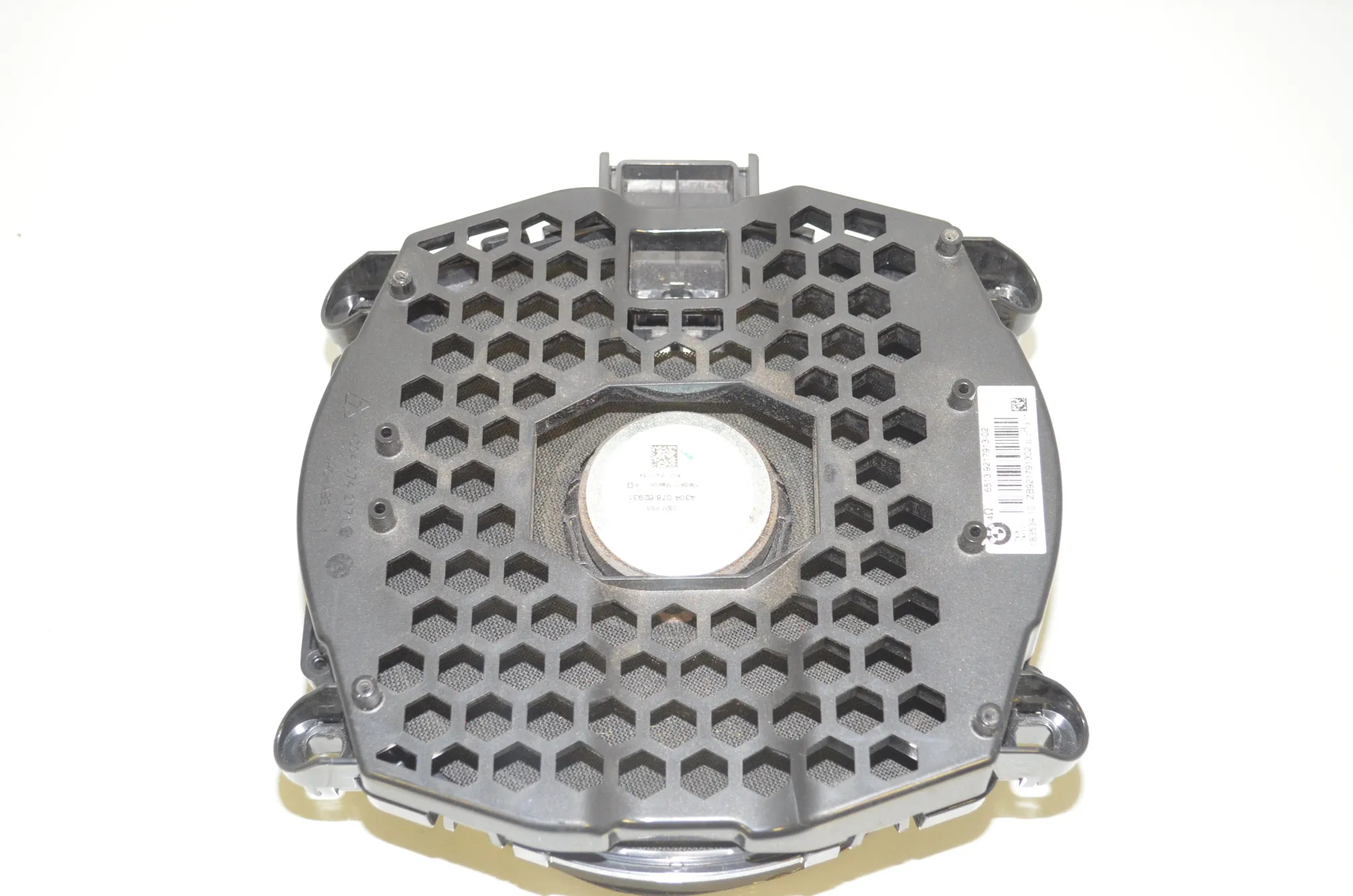 Subwoofer – OEM 9217913 · BMW X3 (F25) xDrive 20 d 2013 – 3