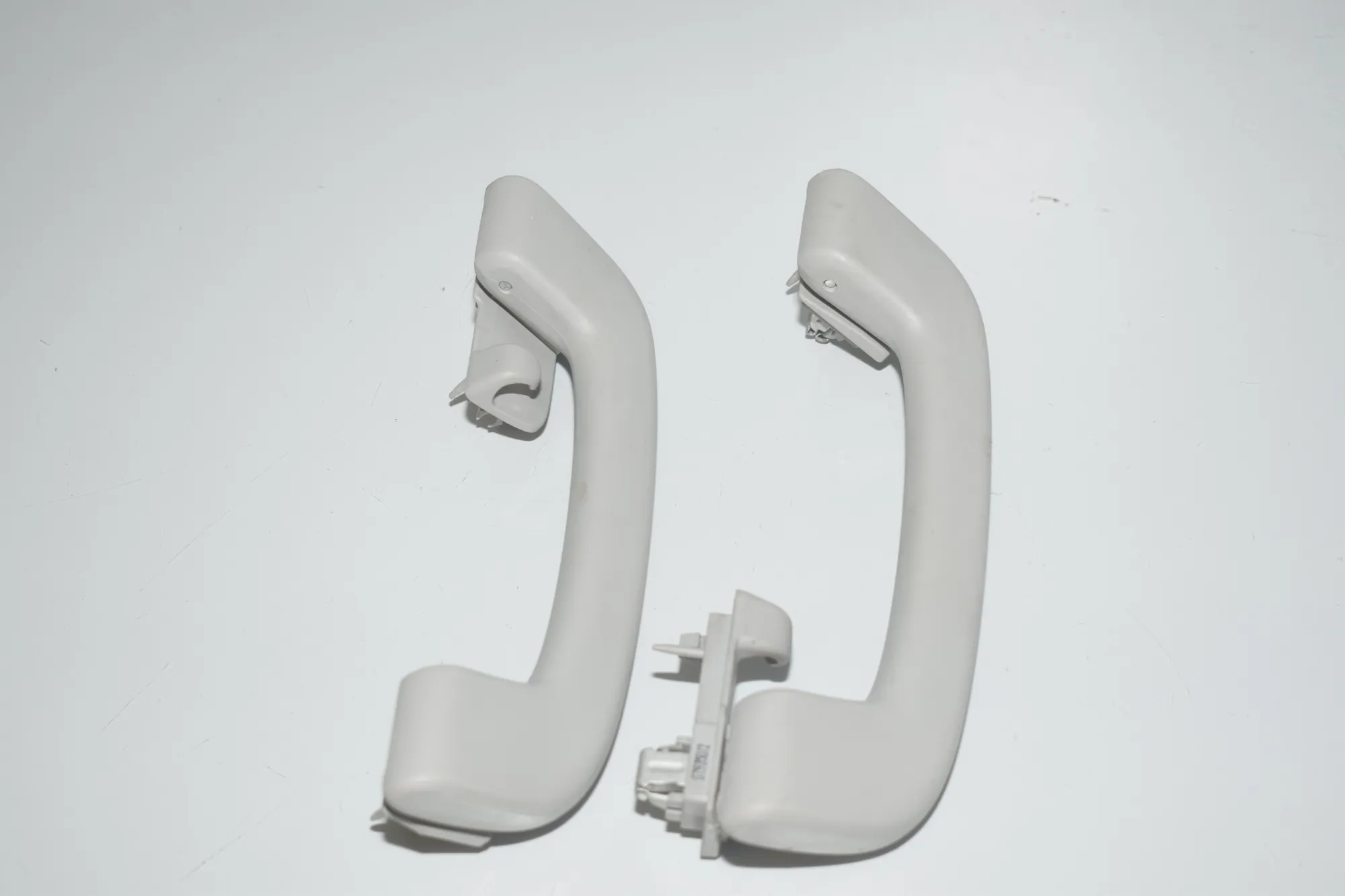 Interior Roof Handle Set – OEM 7499077 · BMW X3 (F25) xDrive 20 d 2013 – 5