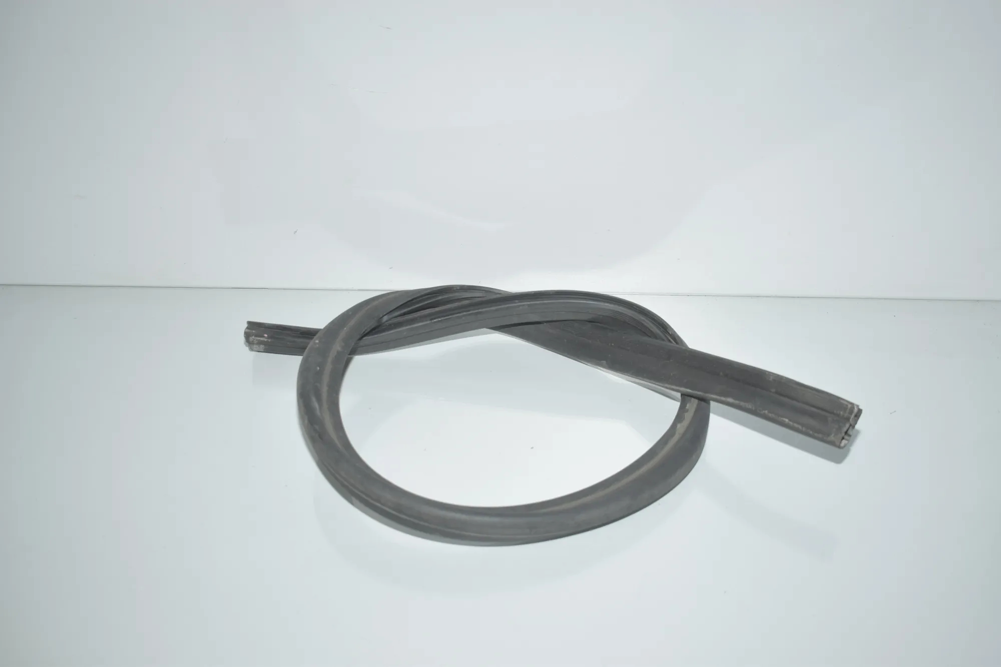 Engine Rubber Seal – OEM 7210736 · BMW X3 (F25) xDrive 20 d 2013 – 3