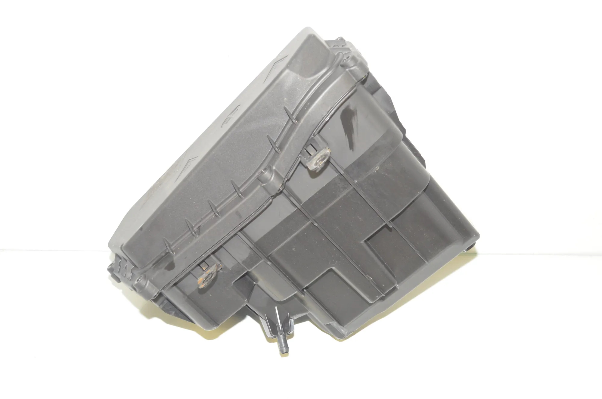 Fuse Box – OEM 8509913 · BMW 3 (F30, F80) 320 d 2012