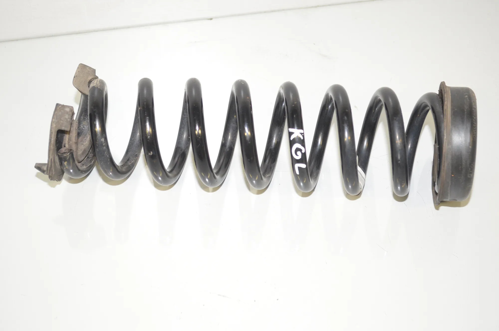 Rear Left Coil Spring – OEM 6851726 · BMW 2 Cabrio (F23) 220 i 2017 – 4