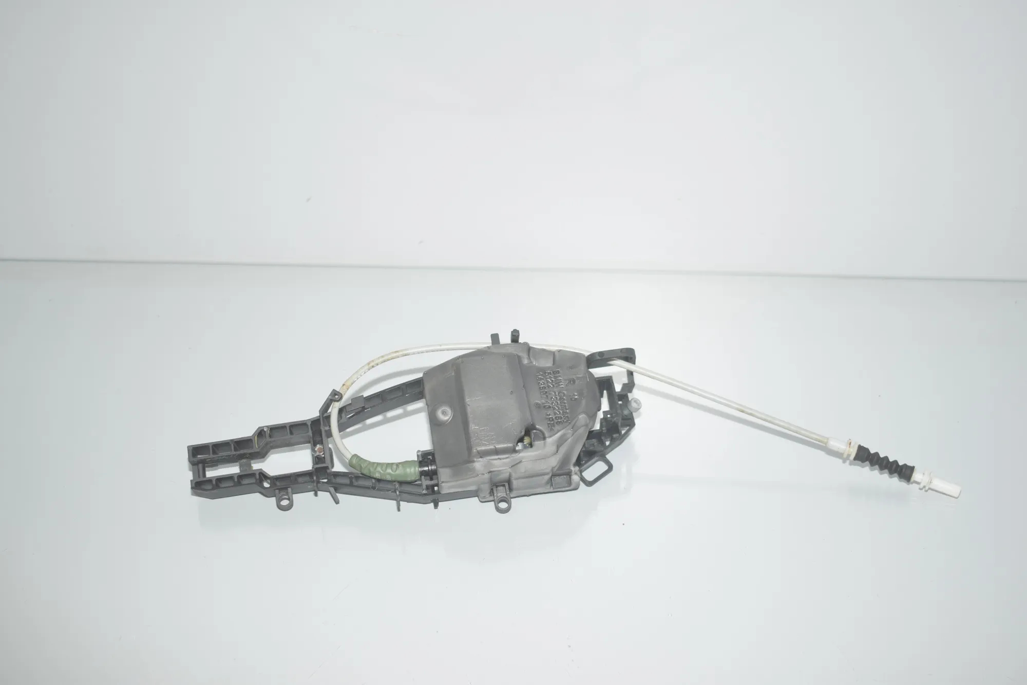 Rear Right Door Interior Handle Frame – OEM 7332268 · BMW 3 (F30, F80) 320 d 2012 – 2