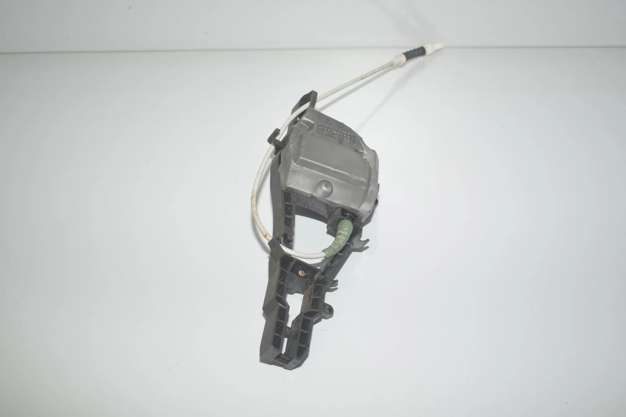Rear Right Door Interior Handle Frame – OEM 7332268 · BMW 3 (F30, F80) 320 d 2012