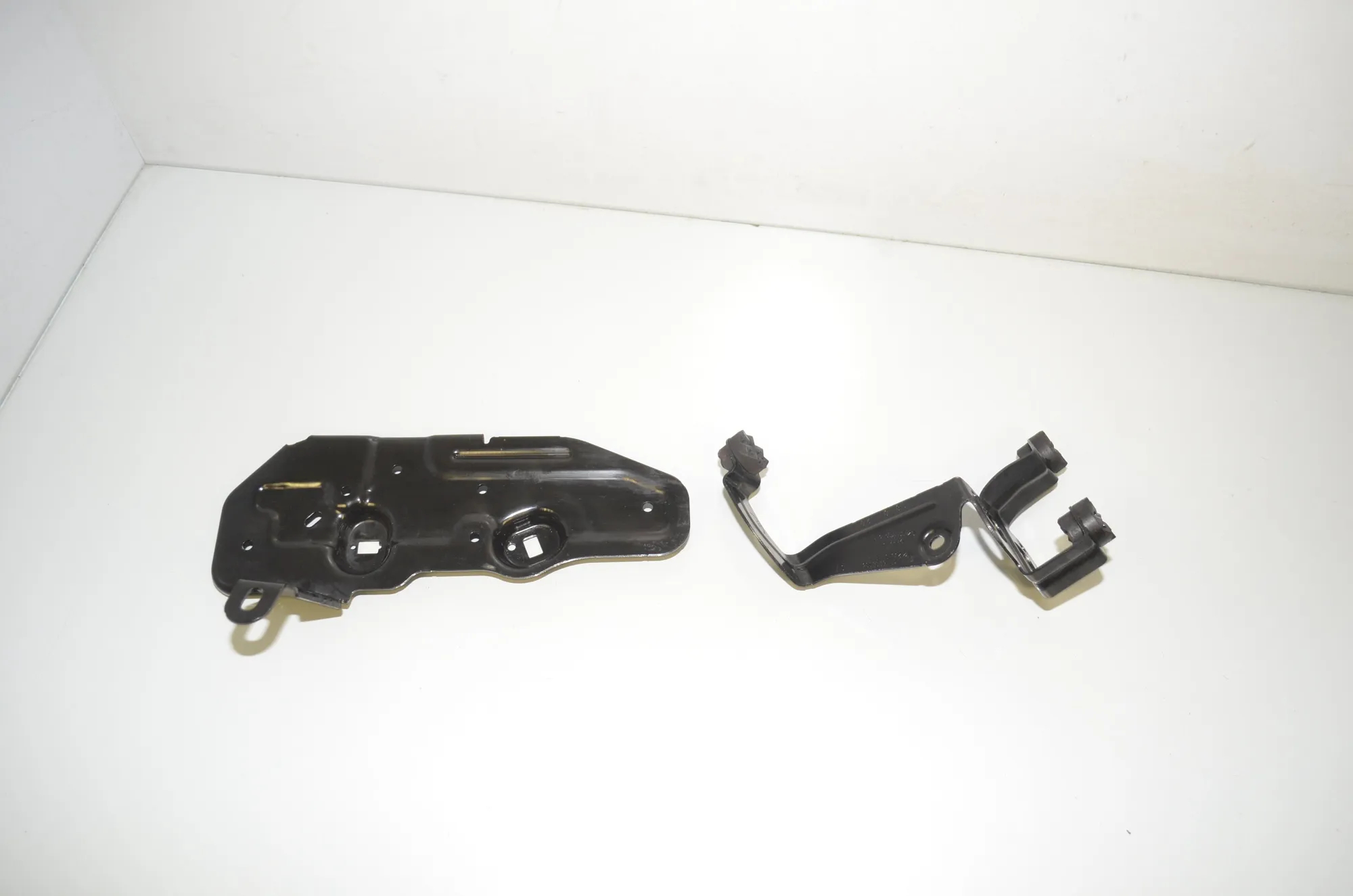 Bracket – OEM 7244171 · BMW 3 Touring (F31) 330 d 2013 – 2