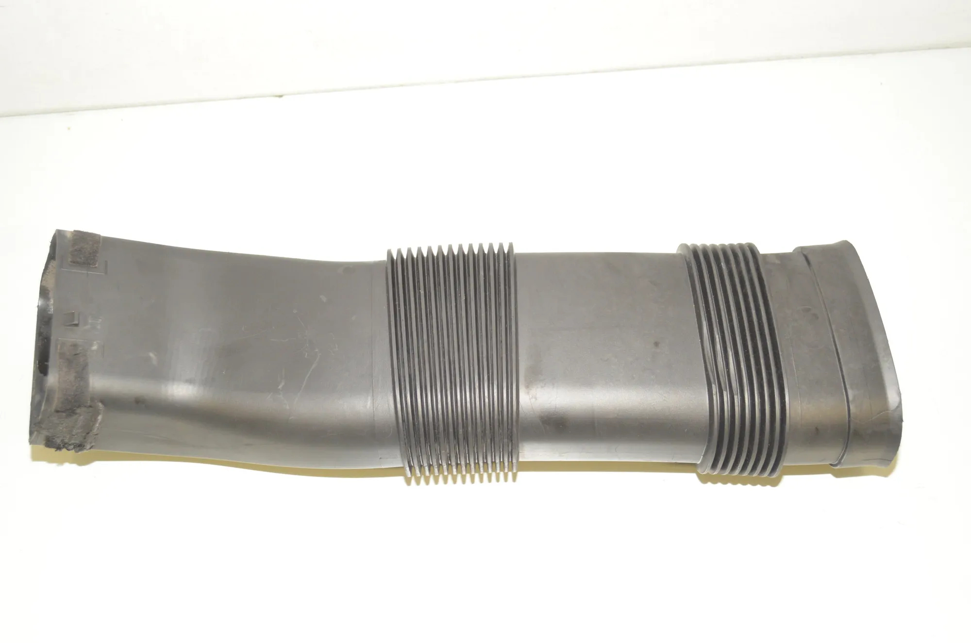 Air Intake Tube – OEM 8507567 · BMW 3 Touring (F31) 330 d 2013 – 3